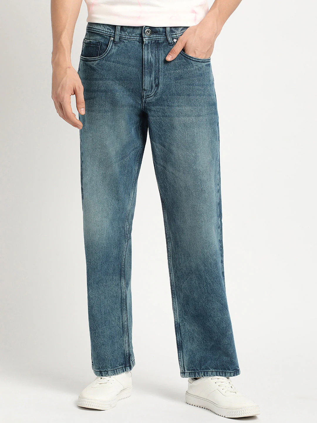 Men Mid Blue Solid Mid Rise Straight Fit Jean - Image 2