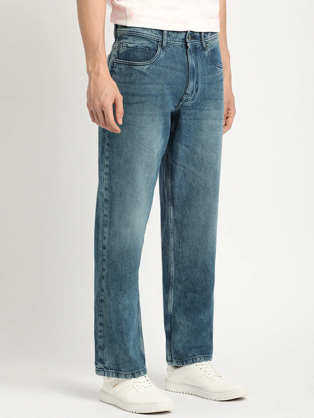 Men Mid Blue Solid Mid Rise Straight Fit Jean - Image 3