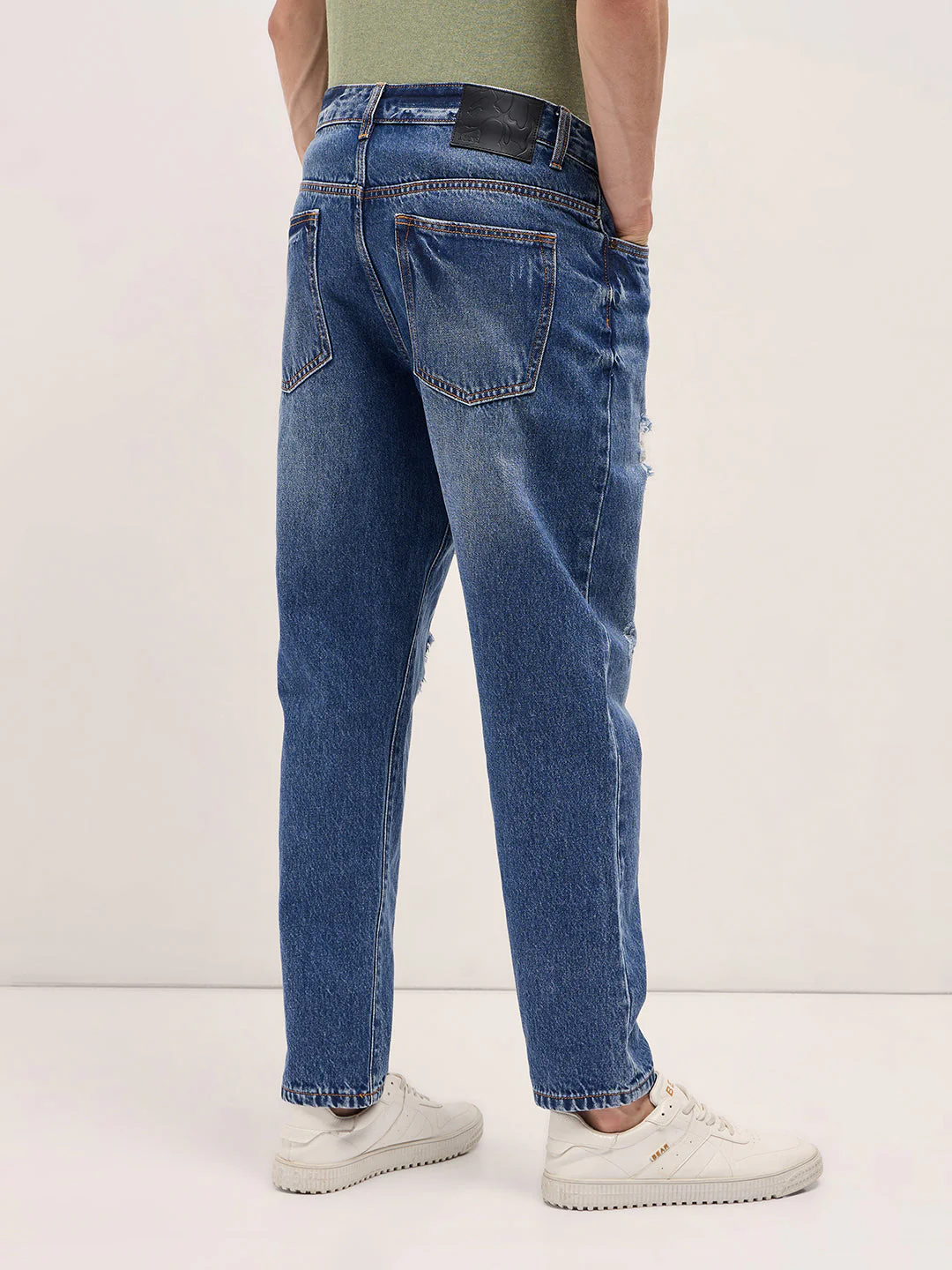 Men Mid BlueLight Fade High Distressed Mid-Rise Relaxed Fit Jeans - Image 2