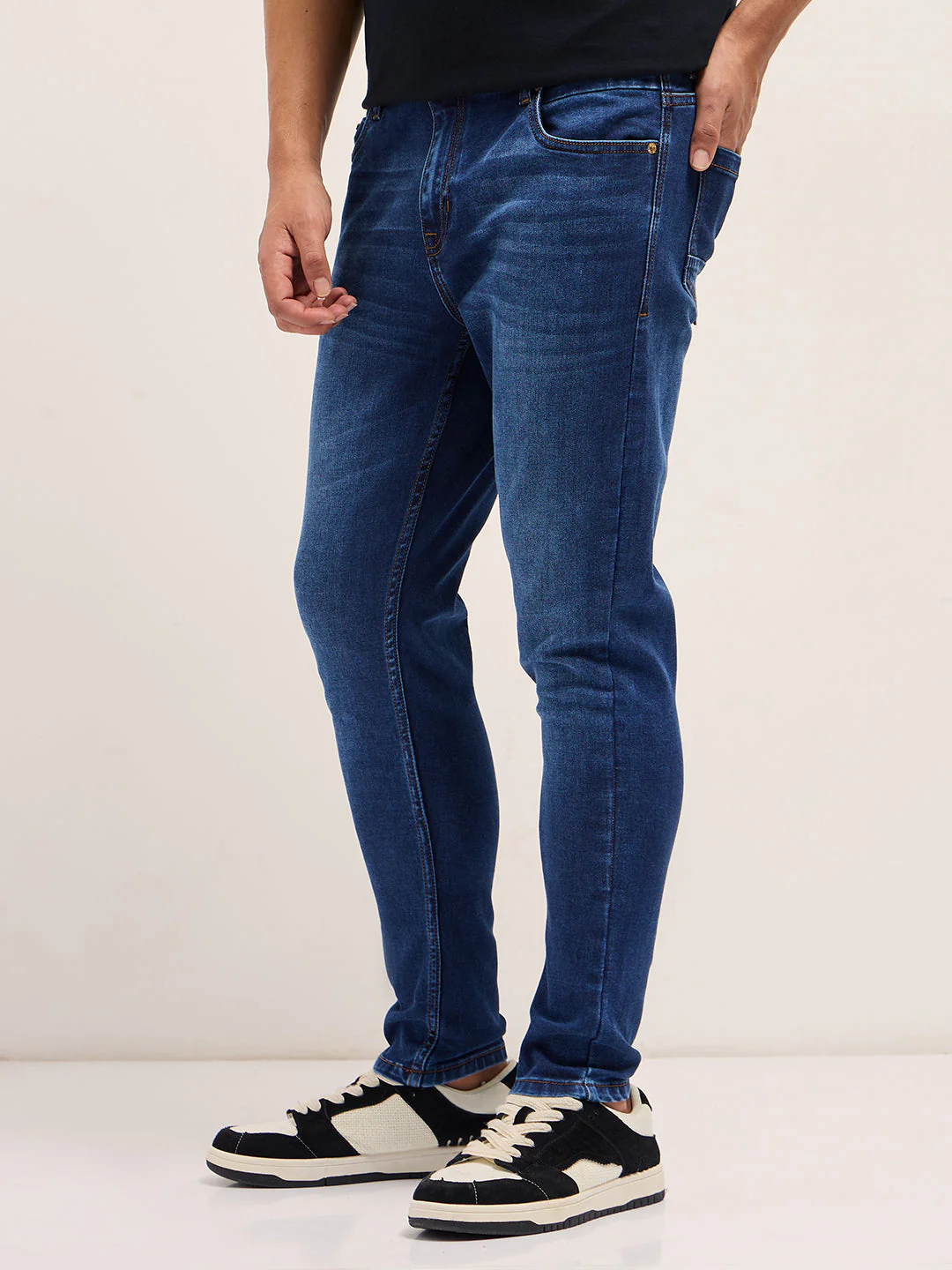Men Mid BlueLight Fade Mid-Rise Skinny Fit Jeans - Image 3