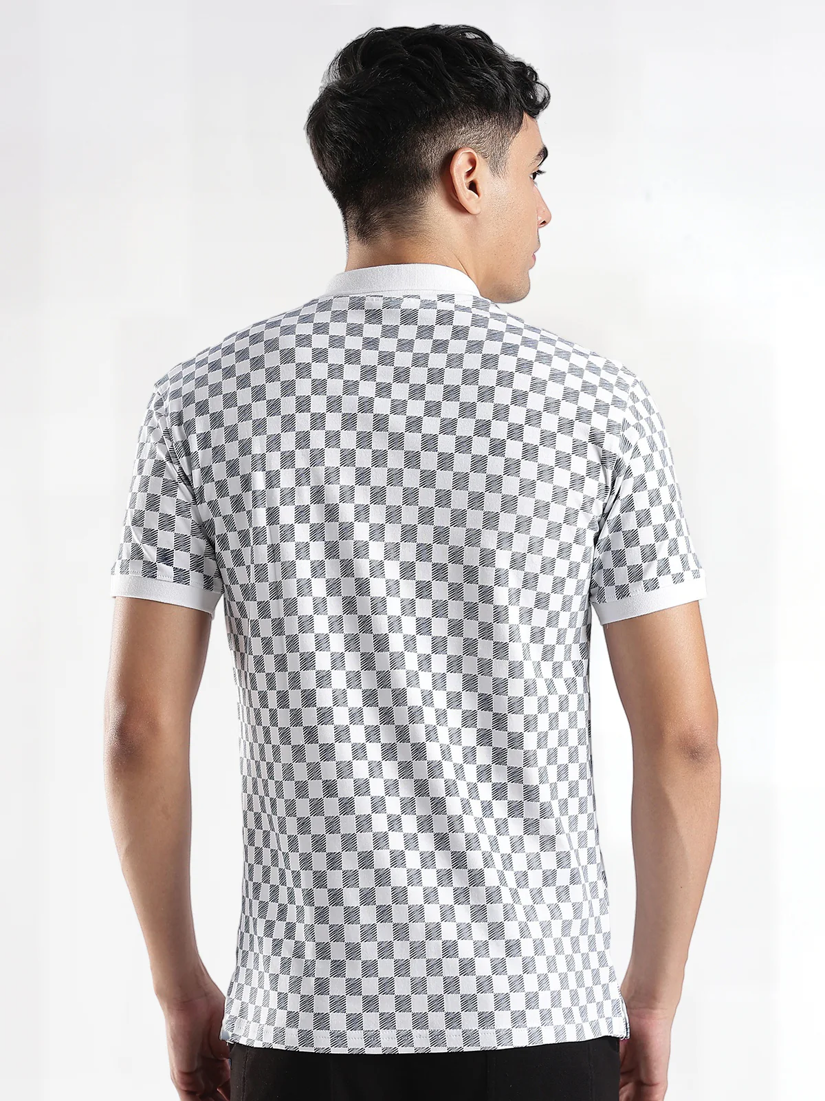 Men White Regular Fit Polo T-Shirt - Image 4