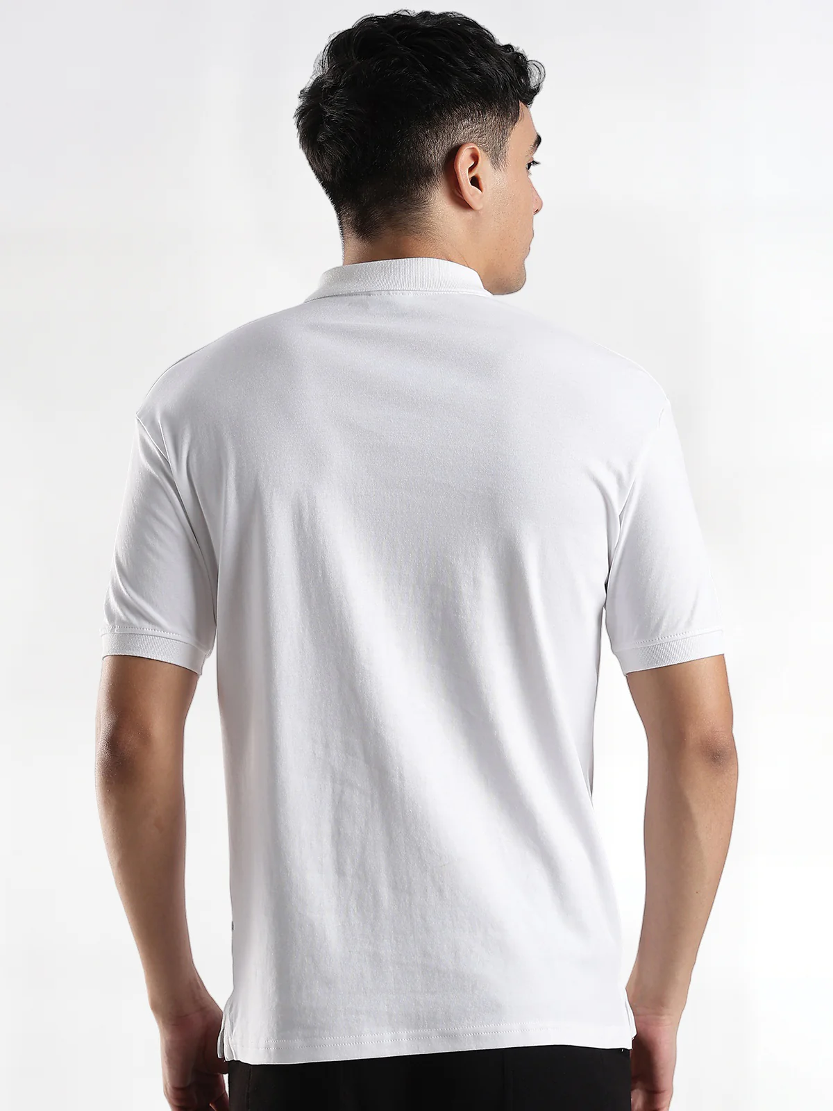 Men White Regular Fit Polo T-Shirt - Image 4