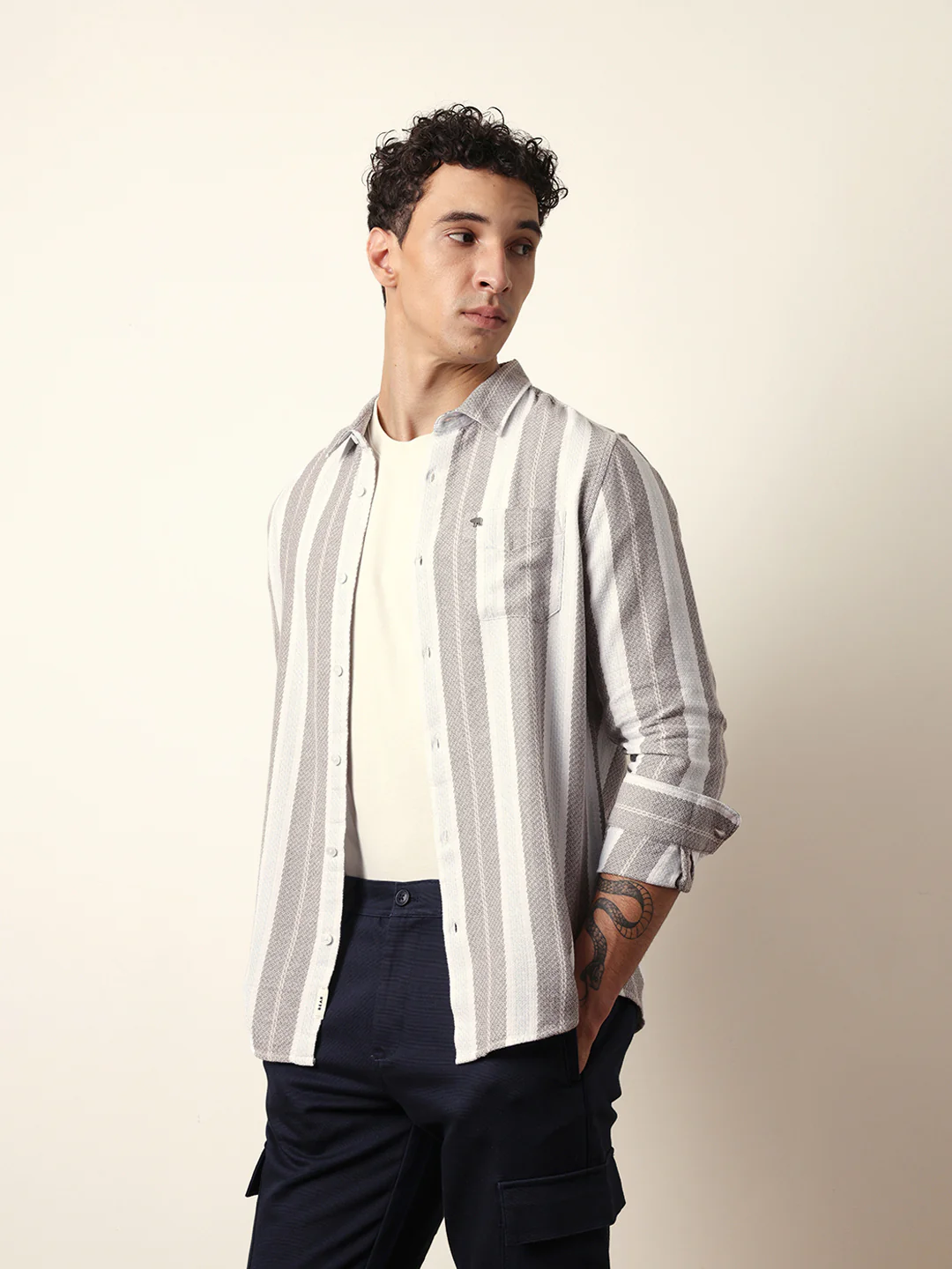 Men Modern Fit Casual Shirt - Image 4