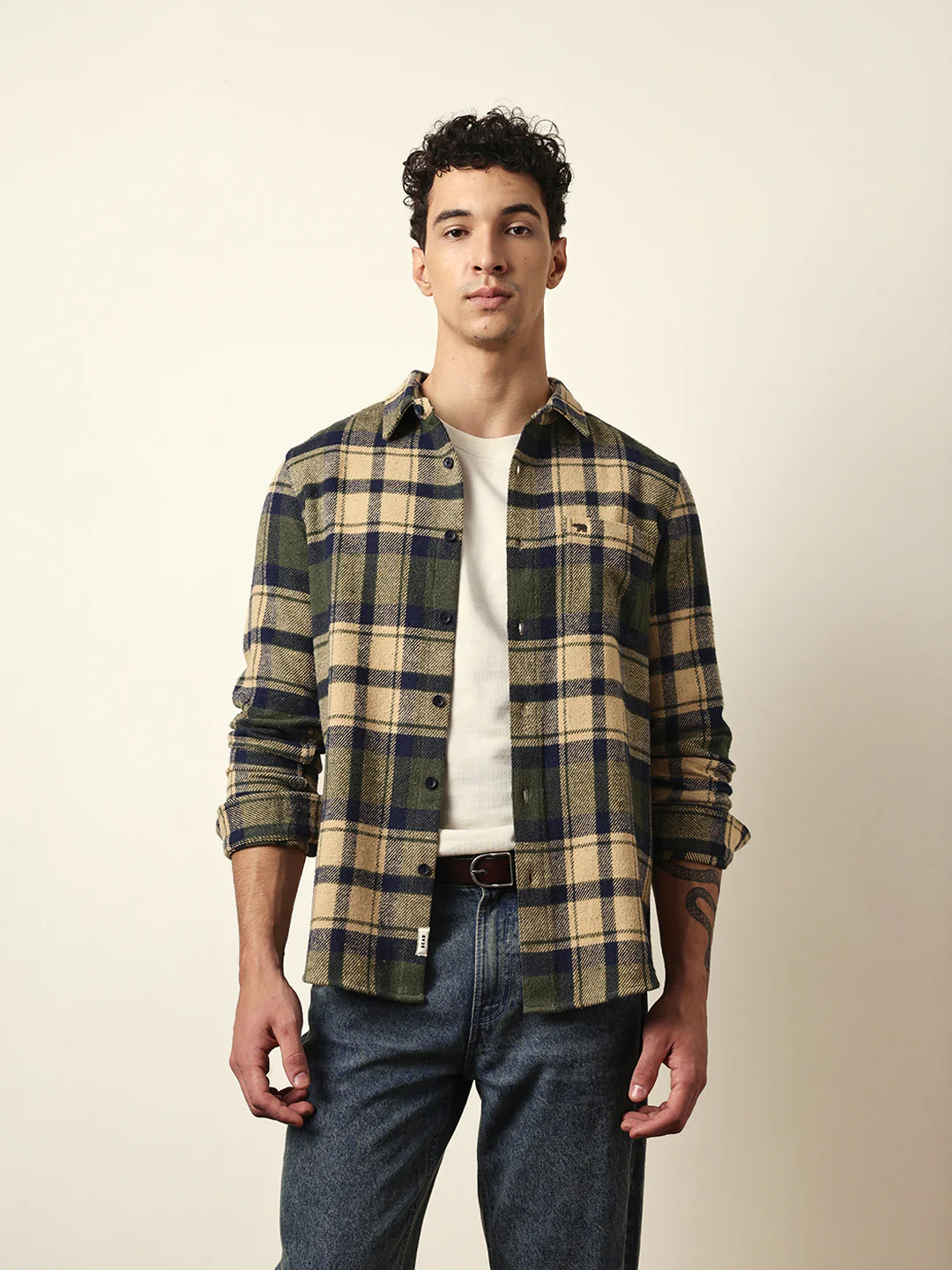 Men Modern Fit Casual Shirt - Image 3