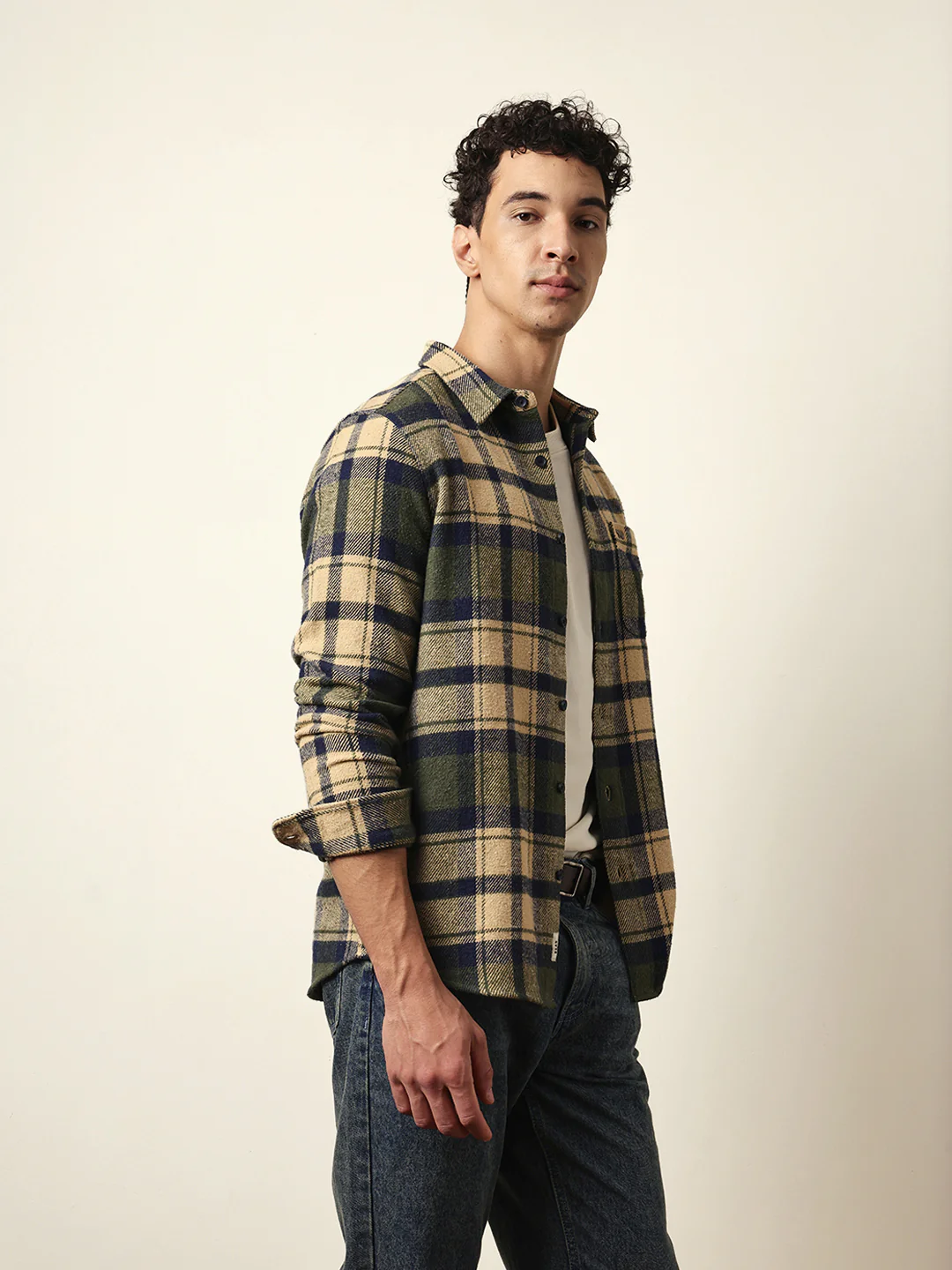 Men Modern Fit Casual Shirt - Image 5