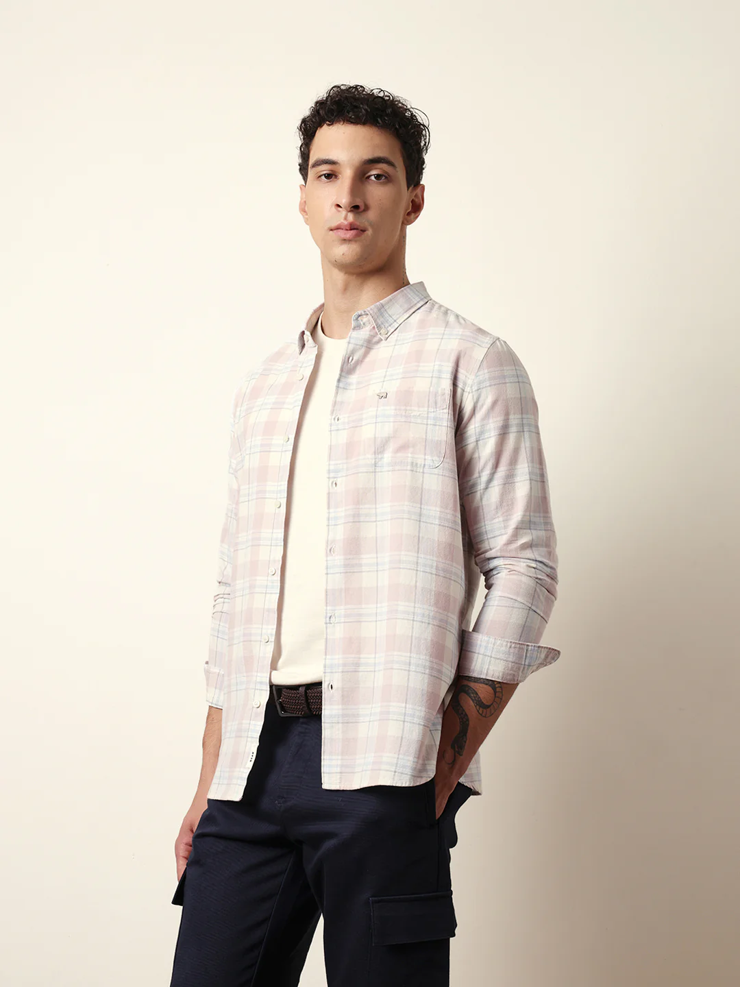 Men Modern Fit Casual Shirt - Image 4