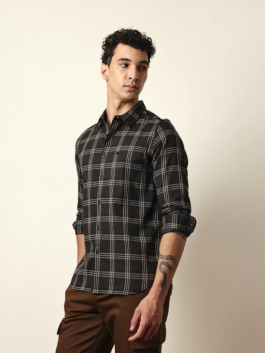 Men Modern Fit Casual Shirt - Image 4