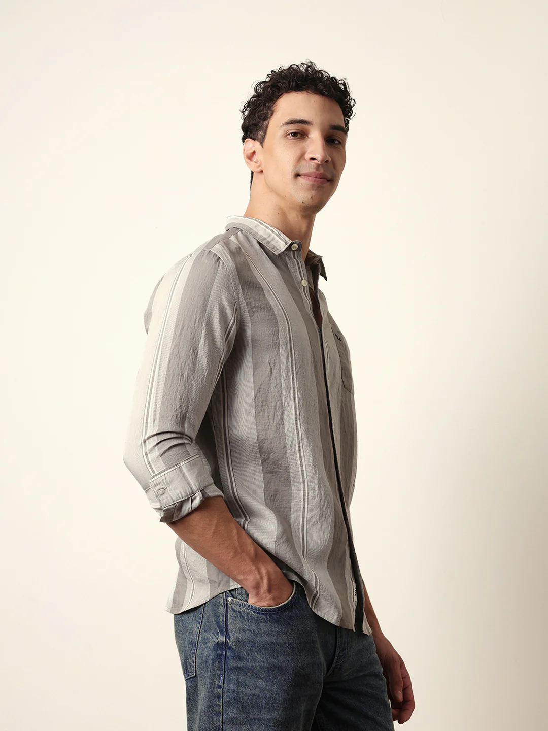 Men Modern Fit Casual Shirt - Image 5