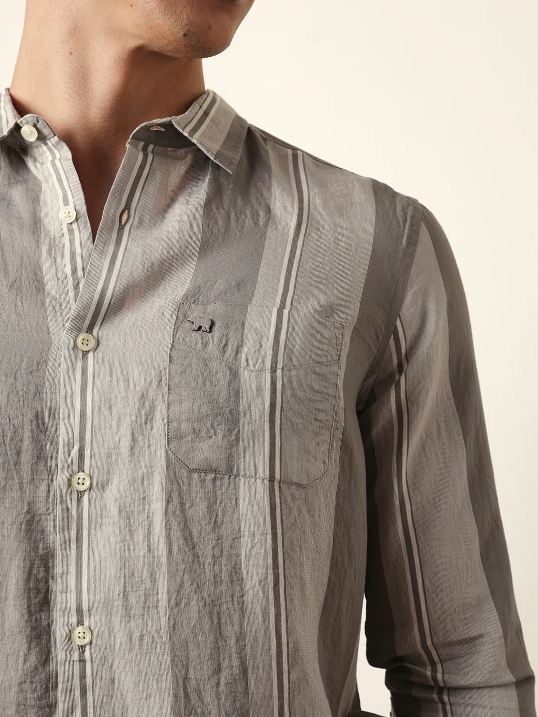 Men Modern Fit Casual Shirt - Image 6