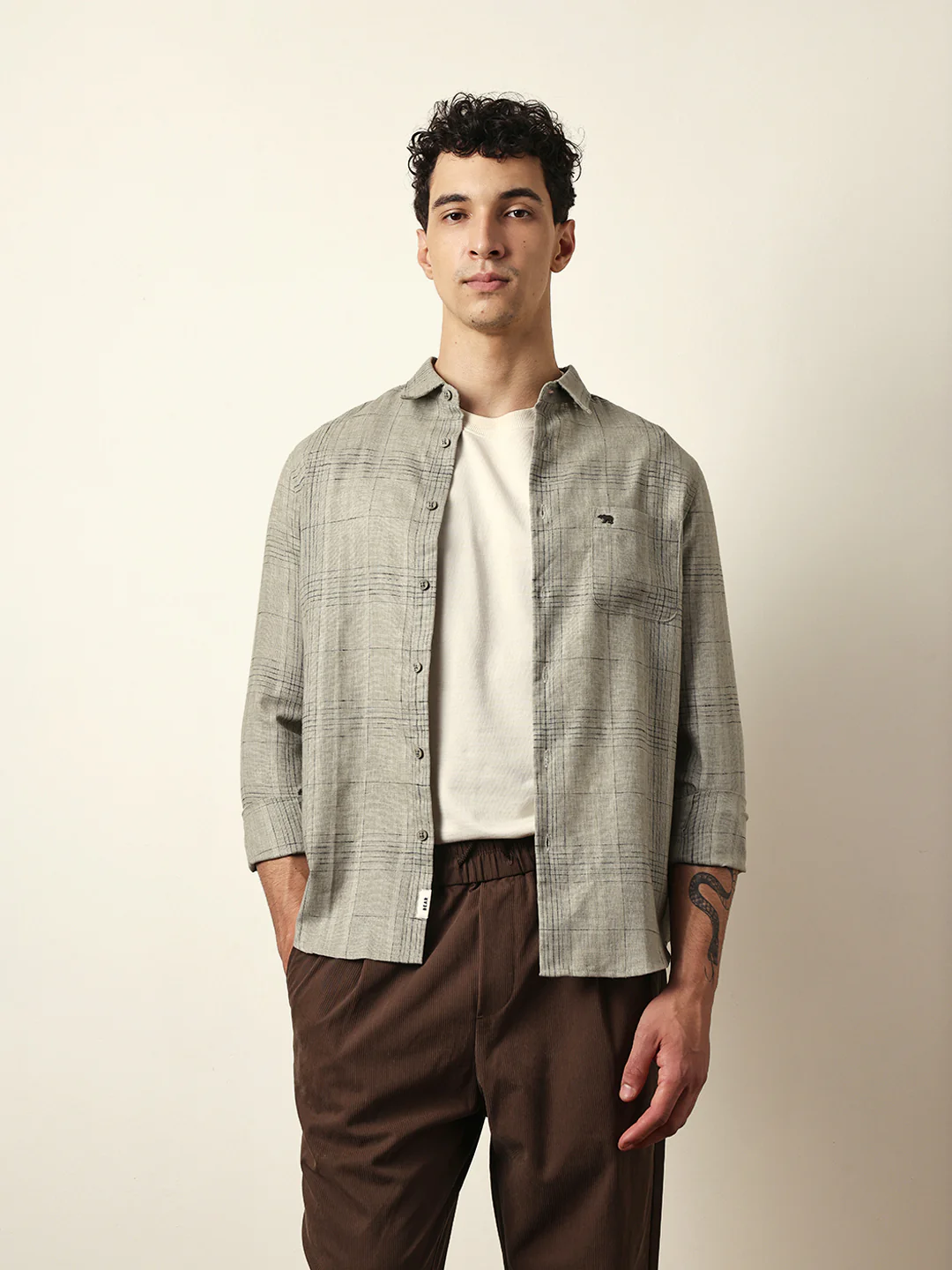 Men Modern Fit Casual Shirt - Image 3