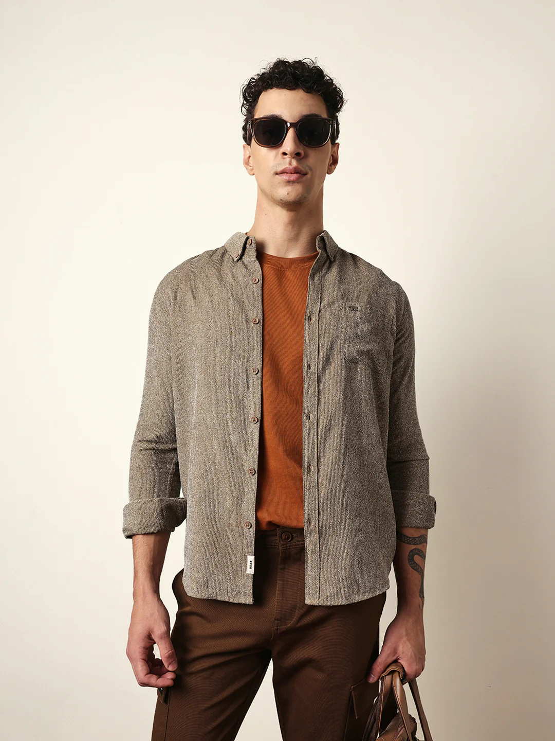 Men Modern Fit Casual Shirt