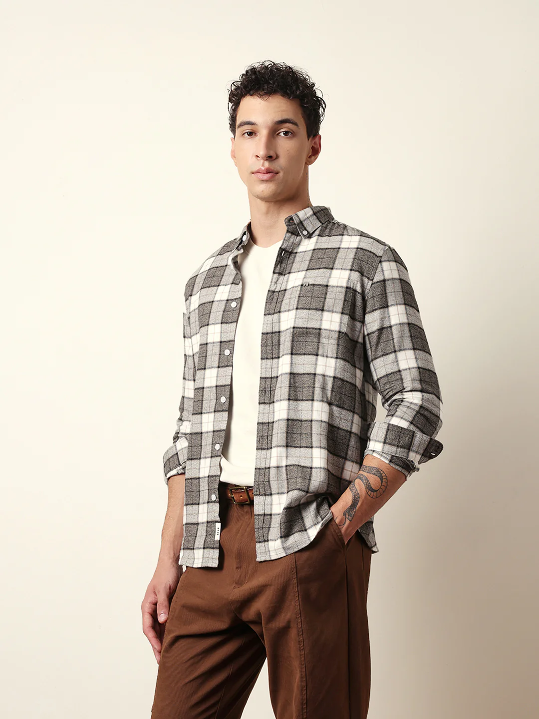 Men Modern Fit Casual Shirt - Image 4