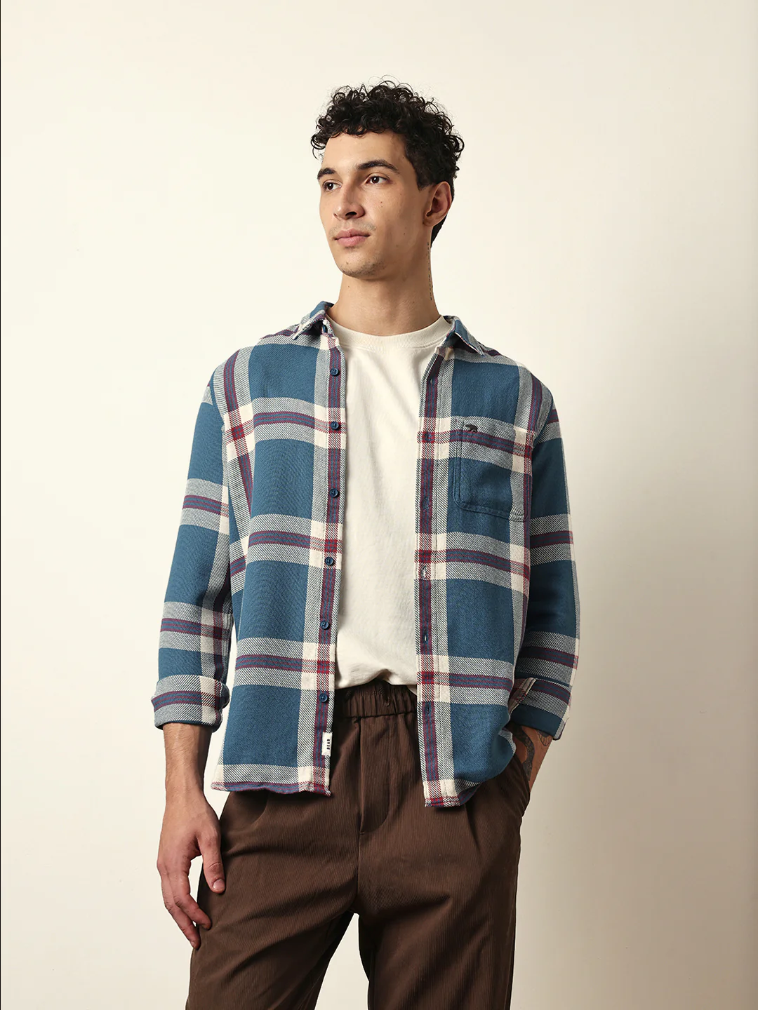 Men Modern Fit Casual Shirt - Image 3