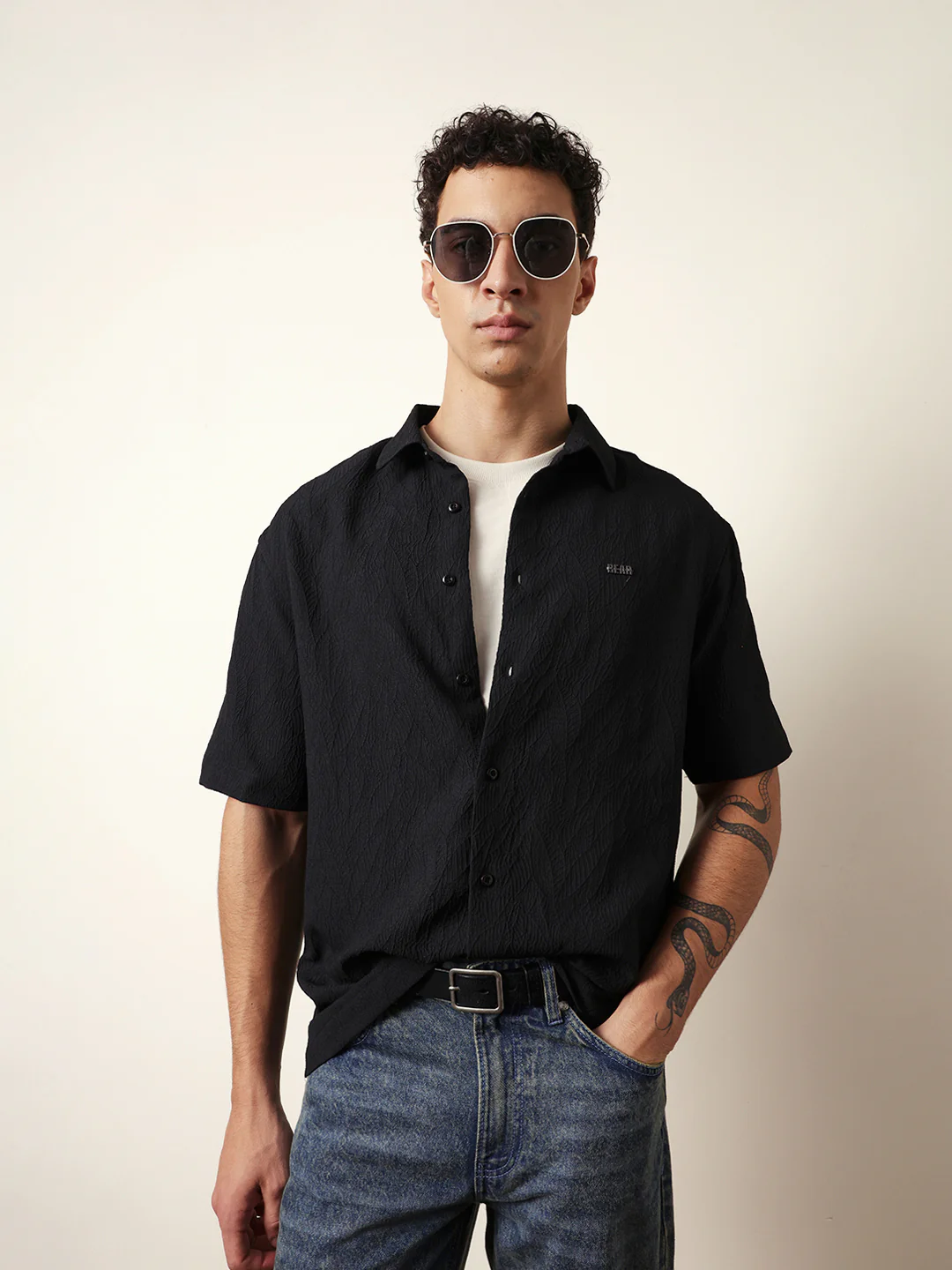 Men Modern Fit Casual Shirt