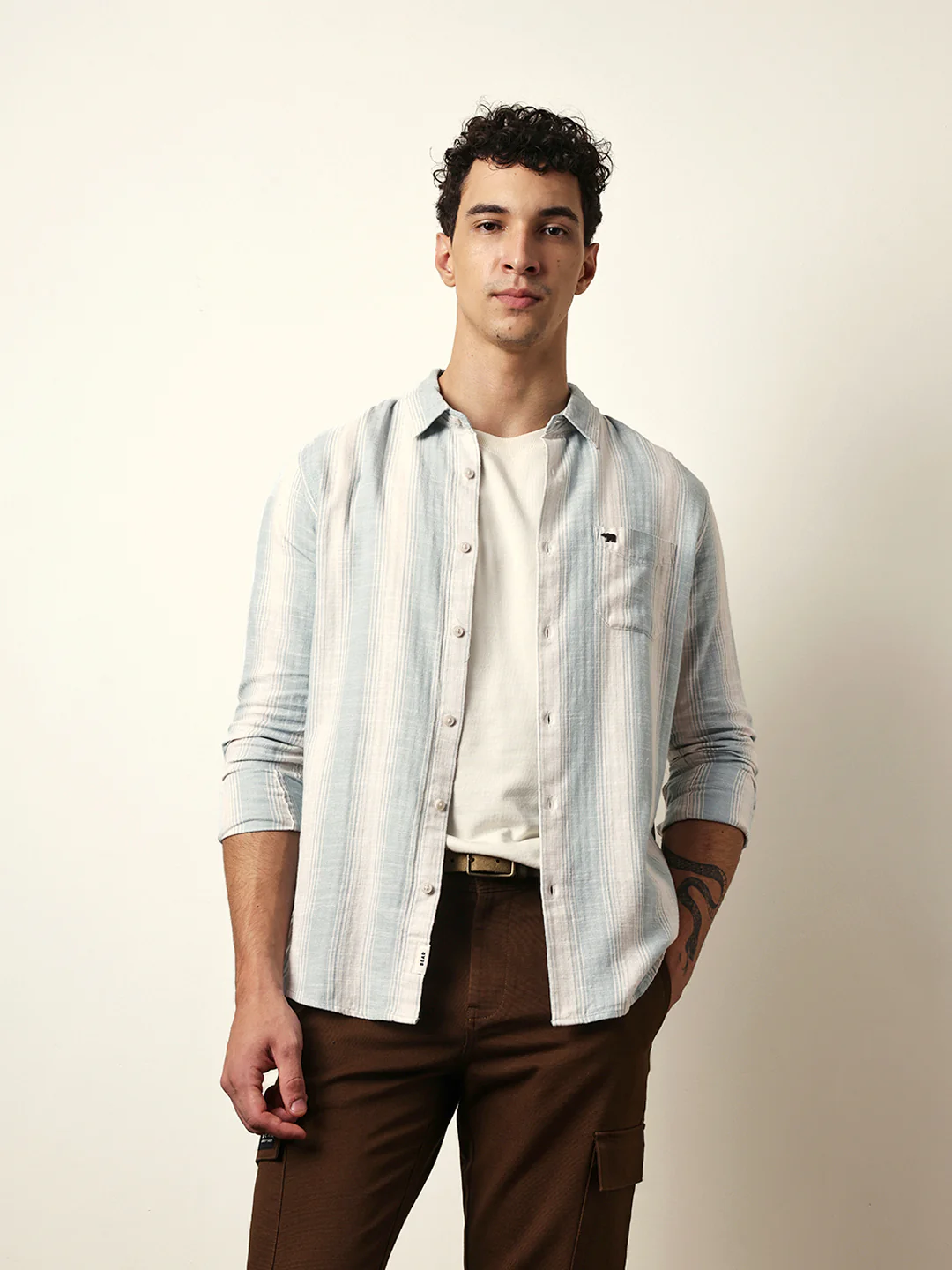 Men Modern Fit Casual Shirt - Image 3