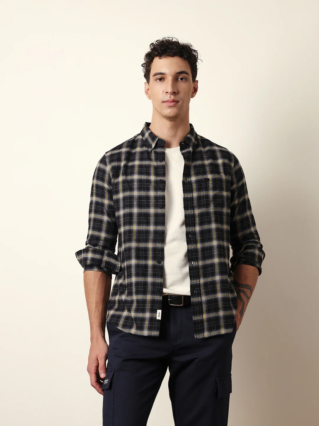 Men Modern Fit Casual Shirt - Image 3