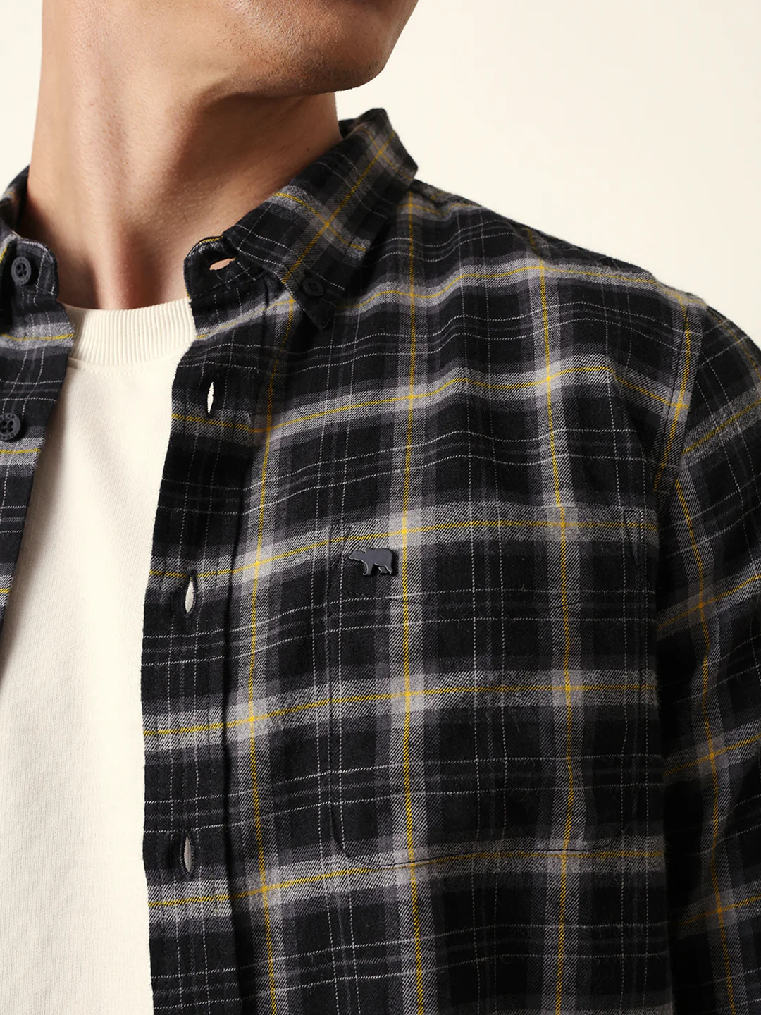 Men Modern Fit Casual Shirt - Image 6