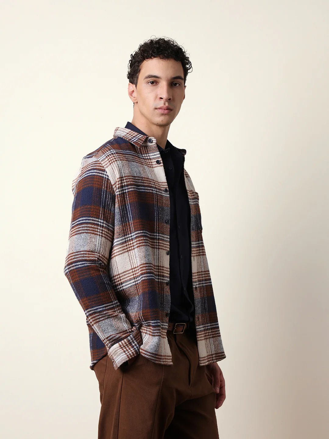 Men Modern Fit Casual Shirt - Image 5