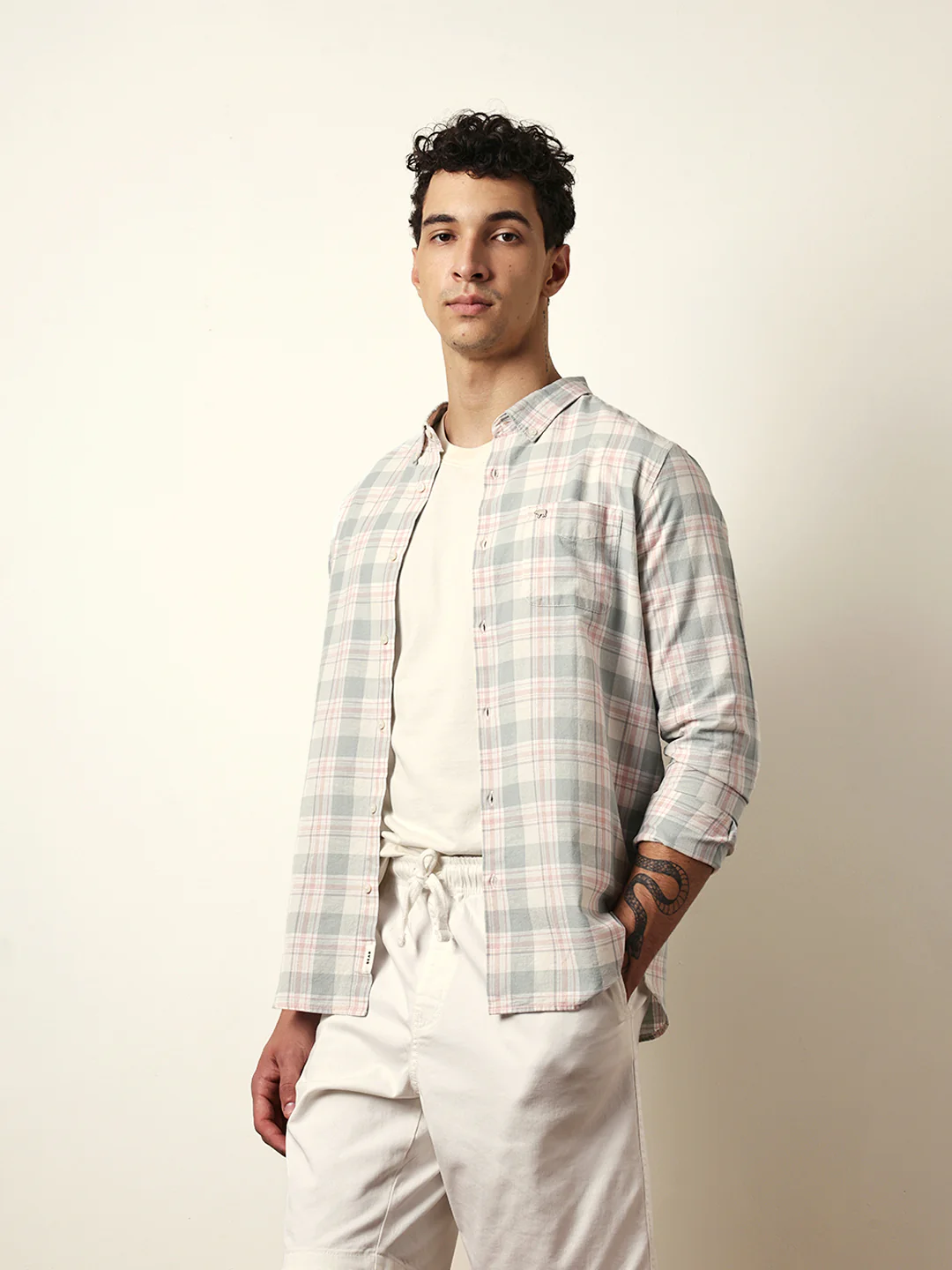 Men Modern Fit Casual Shirt - Image 4