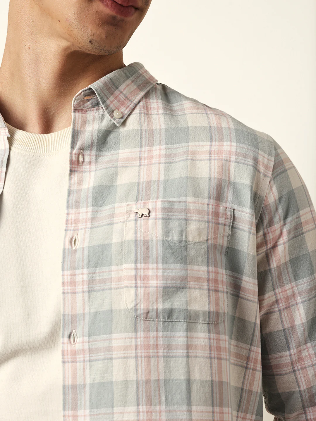 Men Modern Fit Casual Shirt - Image 6
