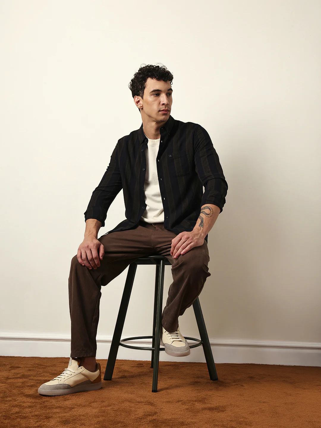 Men Modern Fit Casual Shirt - Image 2