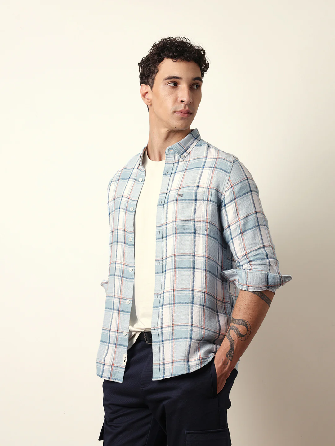 Men Modern Fit Casual Shirt - Image 4