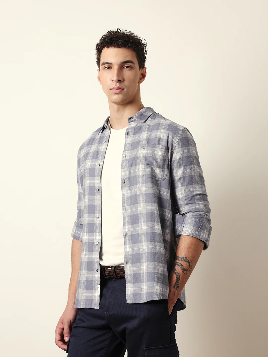 Men Modern Fit Casual Shirt - Image 4