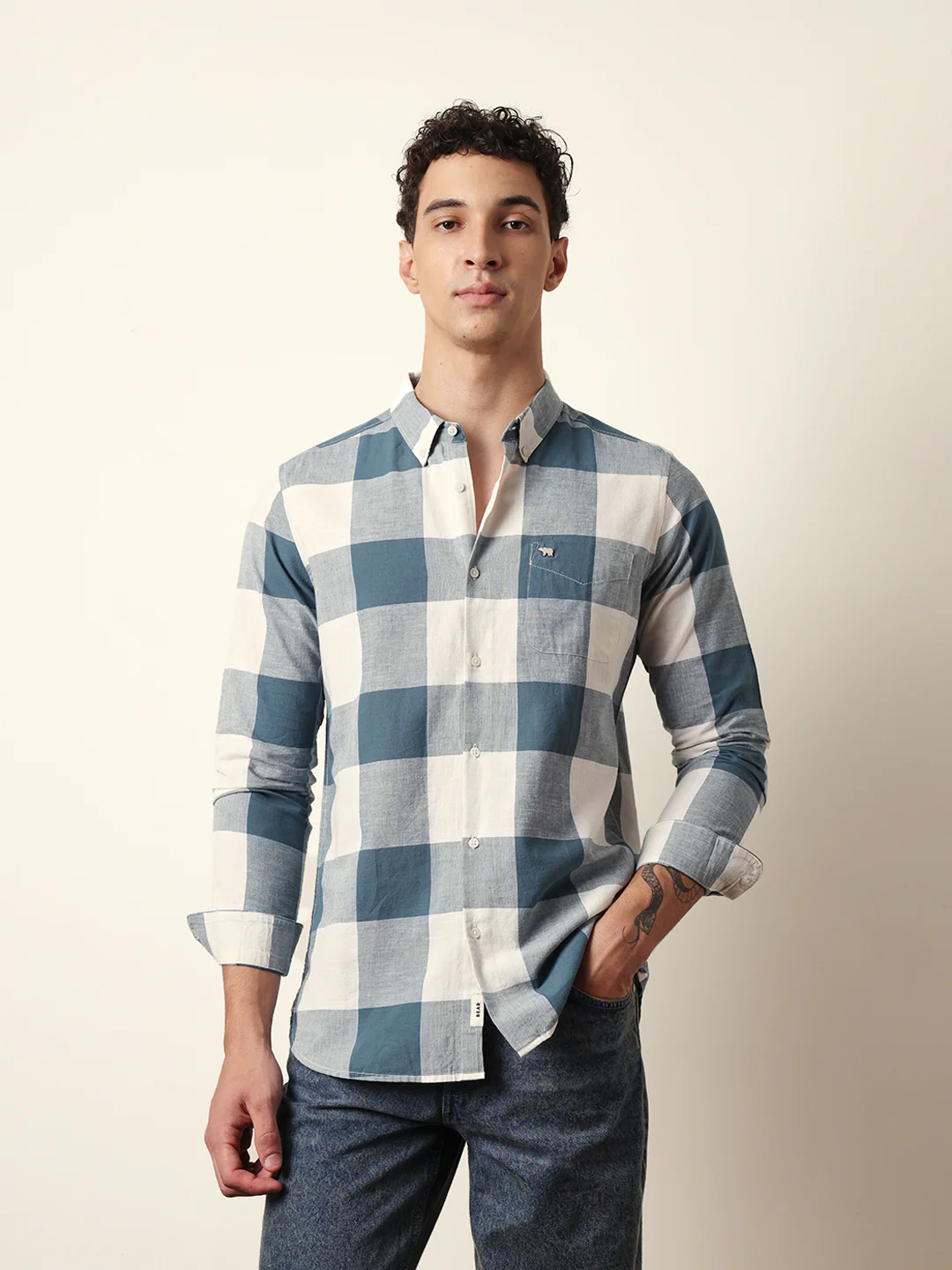 Men Modern Fit Casual Shirt - Image 3