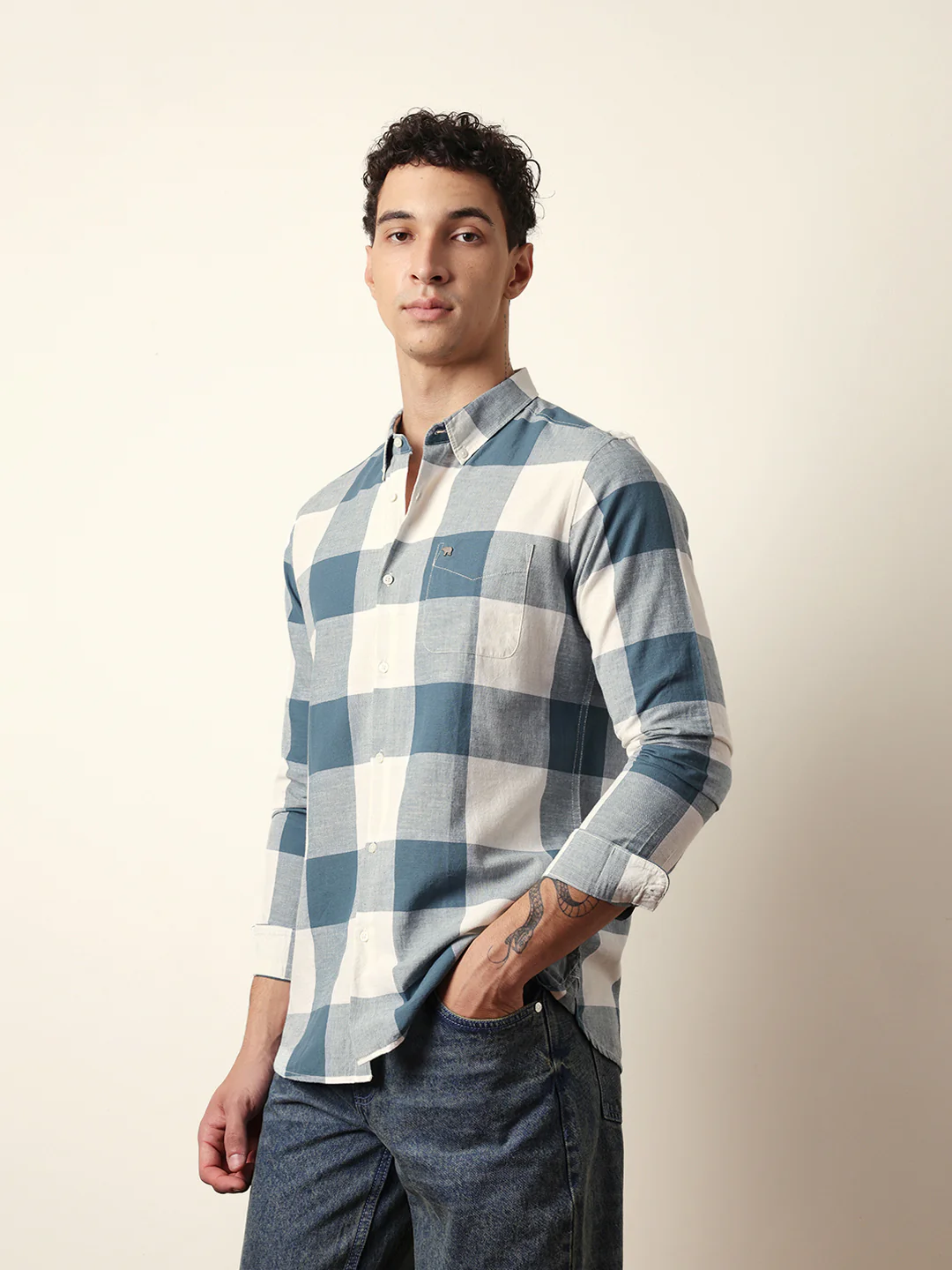 Men Modern Fit Casual Shirt - Image 4