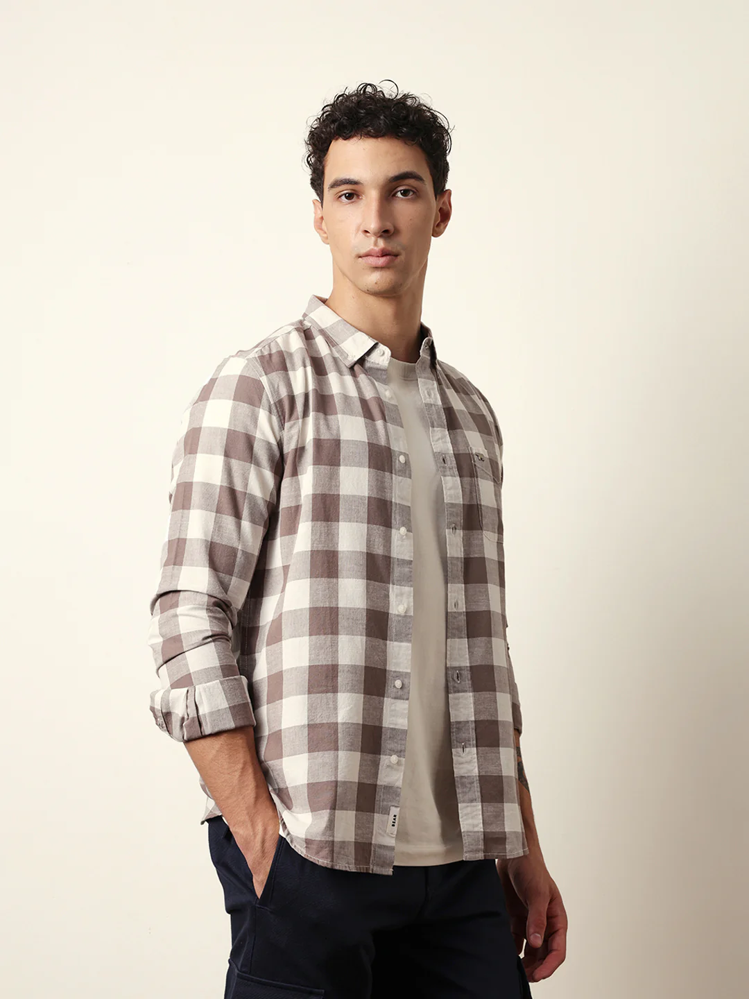 Men Modern Fit Casual Shirt - Image 5