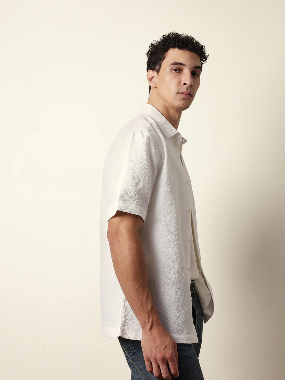 Men Modern Fit Casual Shirt - Image 5