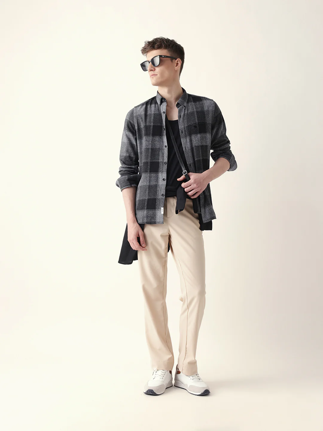 Men Modern Plaid Button-Down Shirt - Image 2