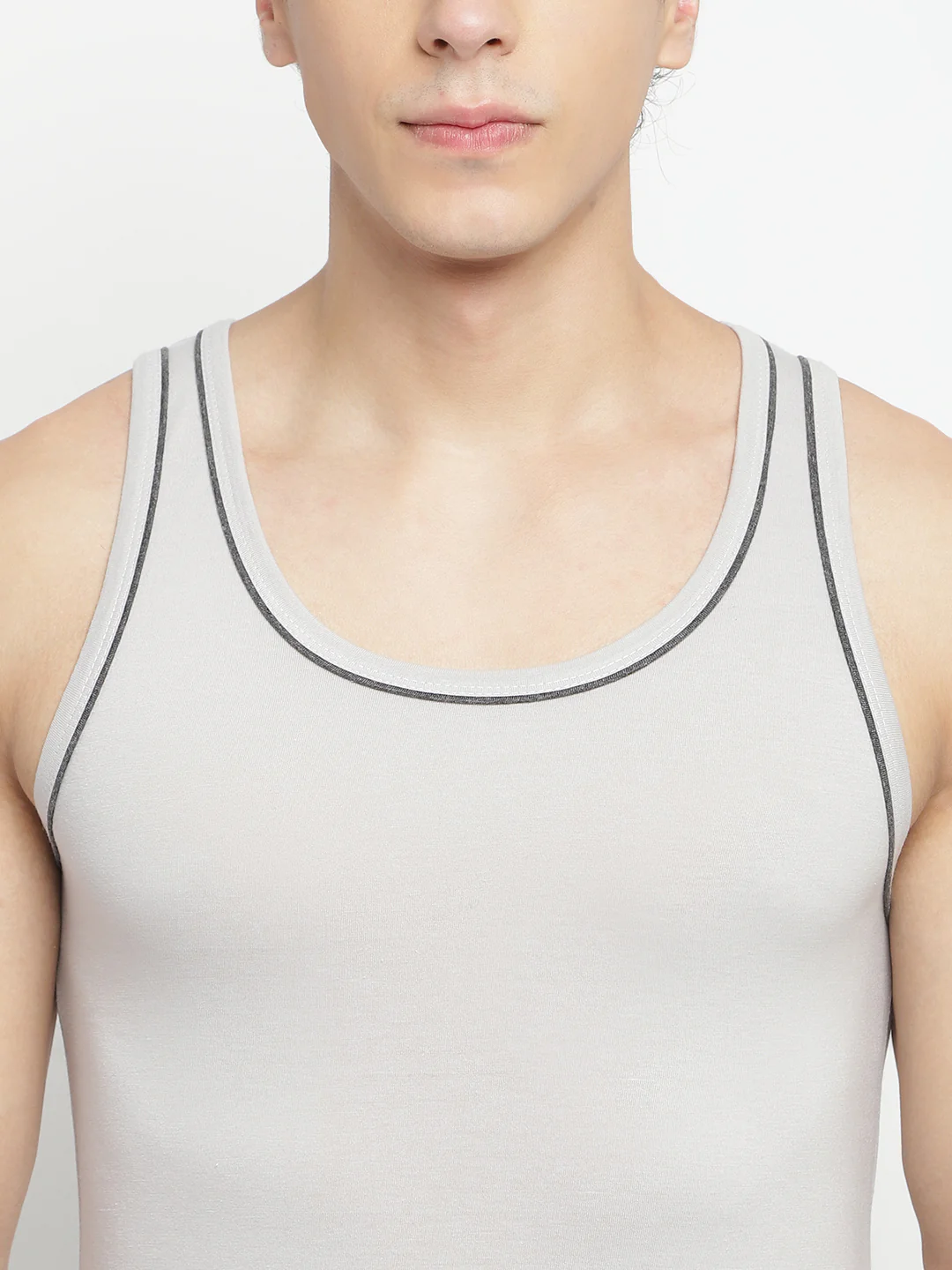 Men Modish Gym Vest - Image 5