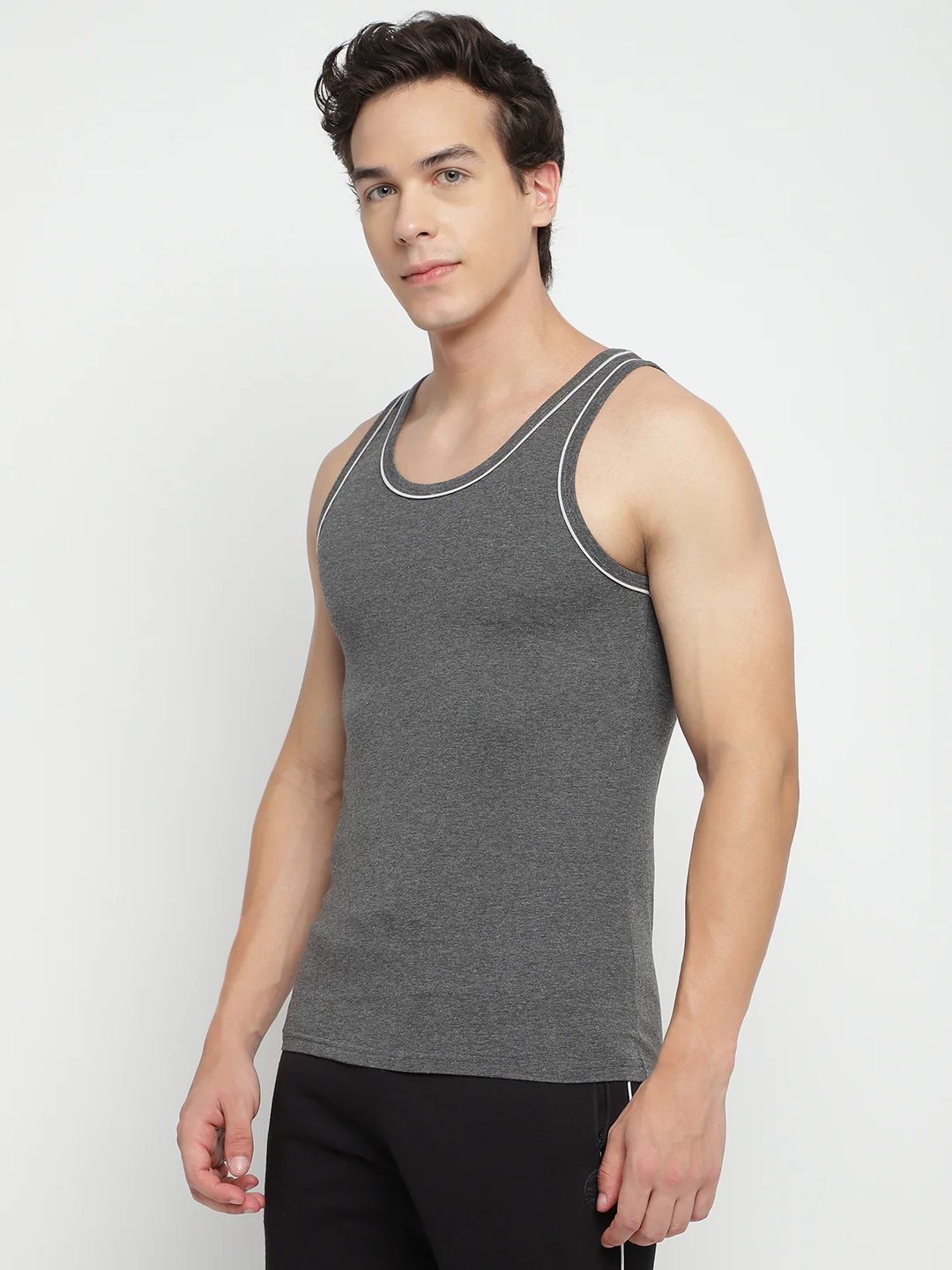 Men Modish Gym Vest - Image 3