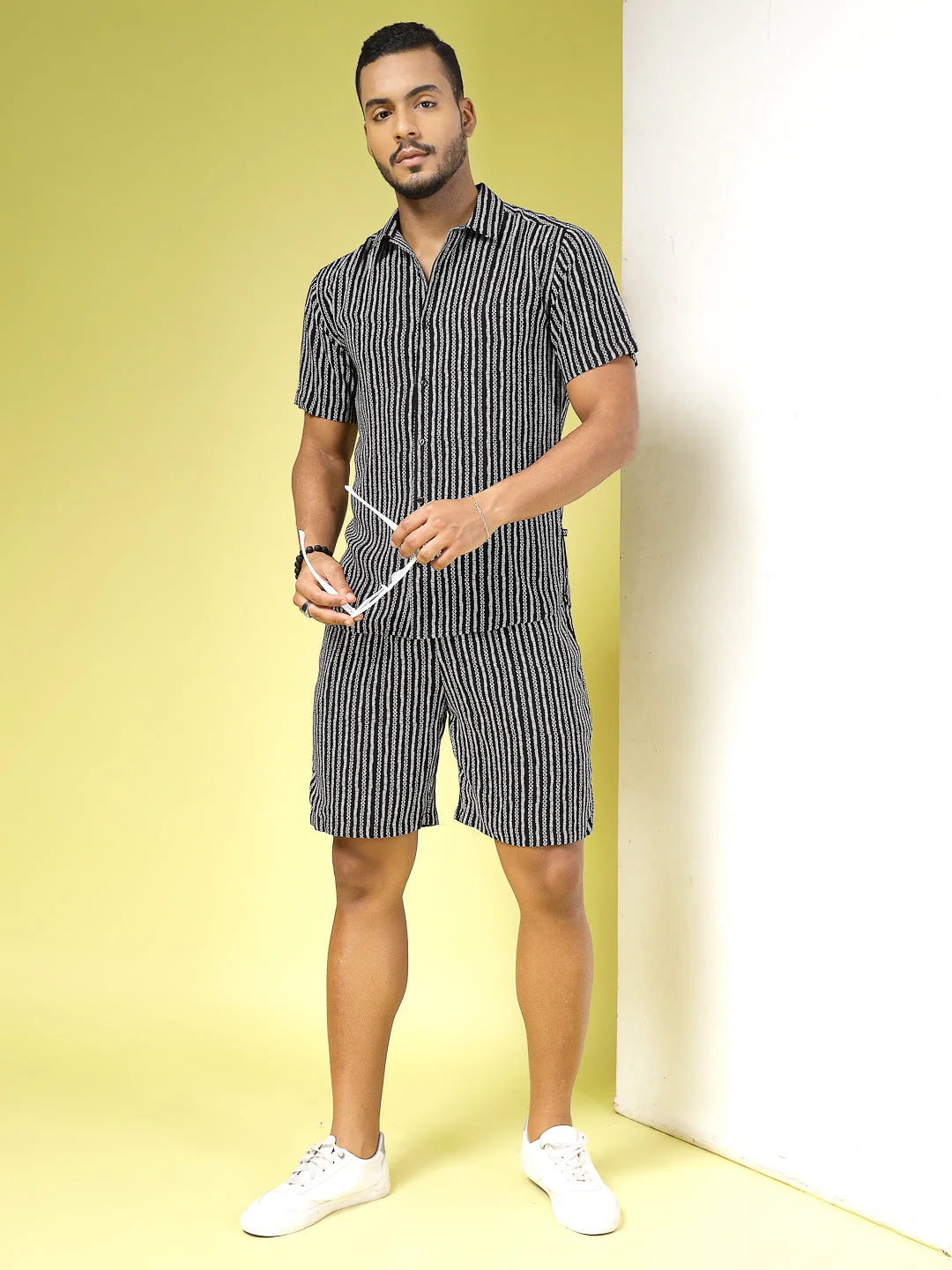 Men Motif Printed Slim Fit Coord Set - Image 2