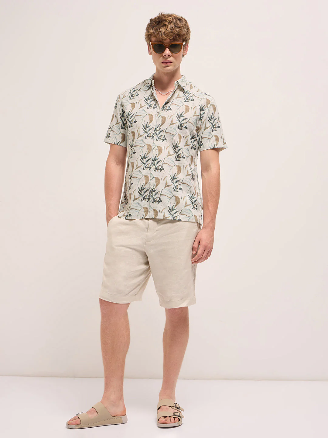 Men Multi-Color abstract botanical print Relax Fit Casual shirt - Image 4