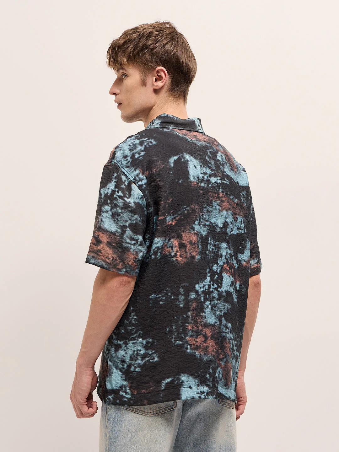 Men Multi-Color Abstract Digital Print Relax Fit Casual Shirt - Image 2