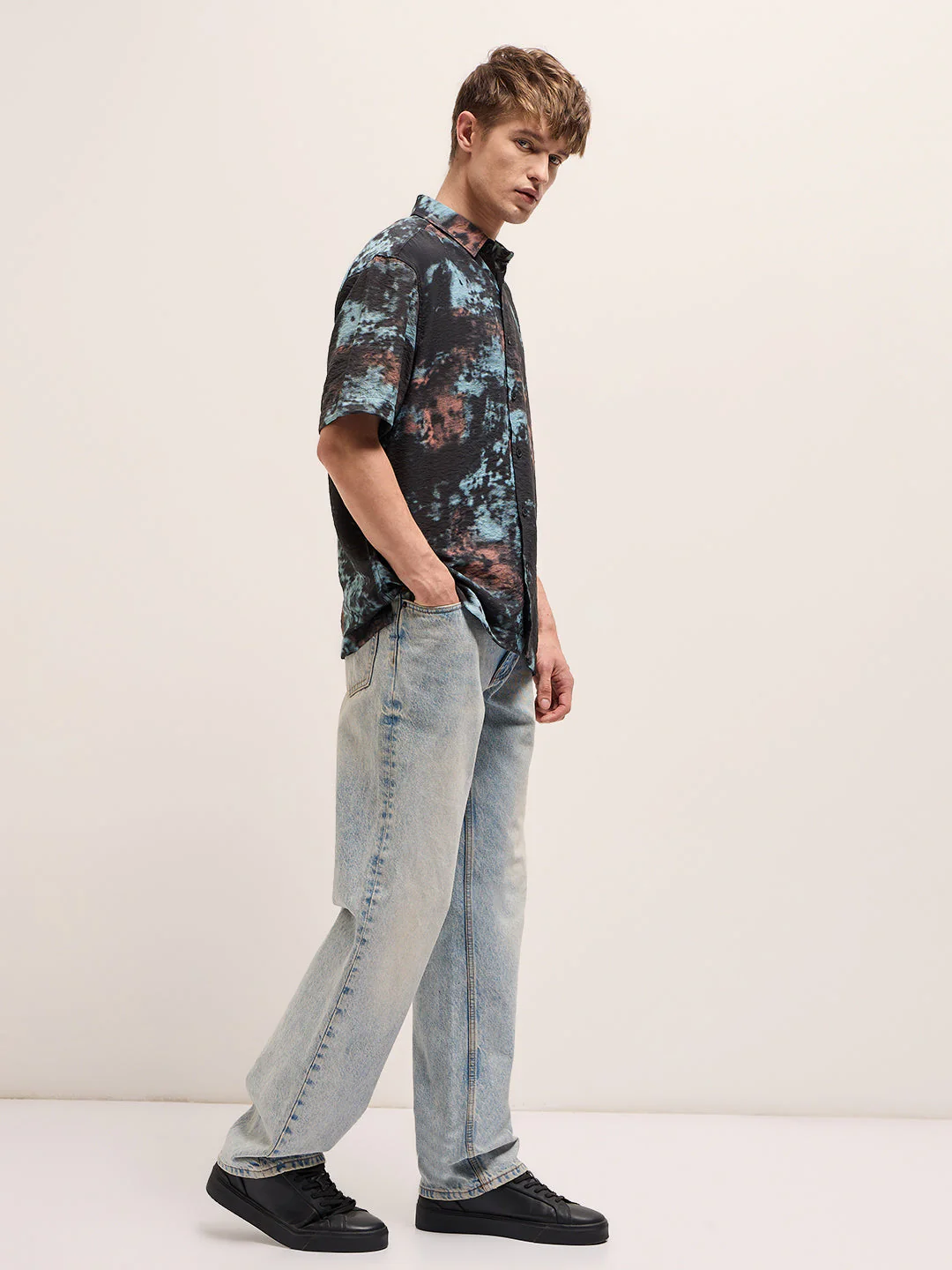 Men Multi-Color Abstract Digital Print Relax Fit Casual Shirt - Image 3