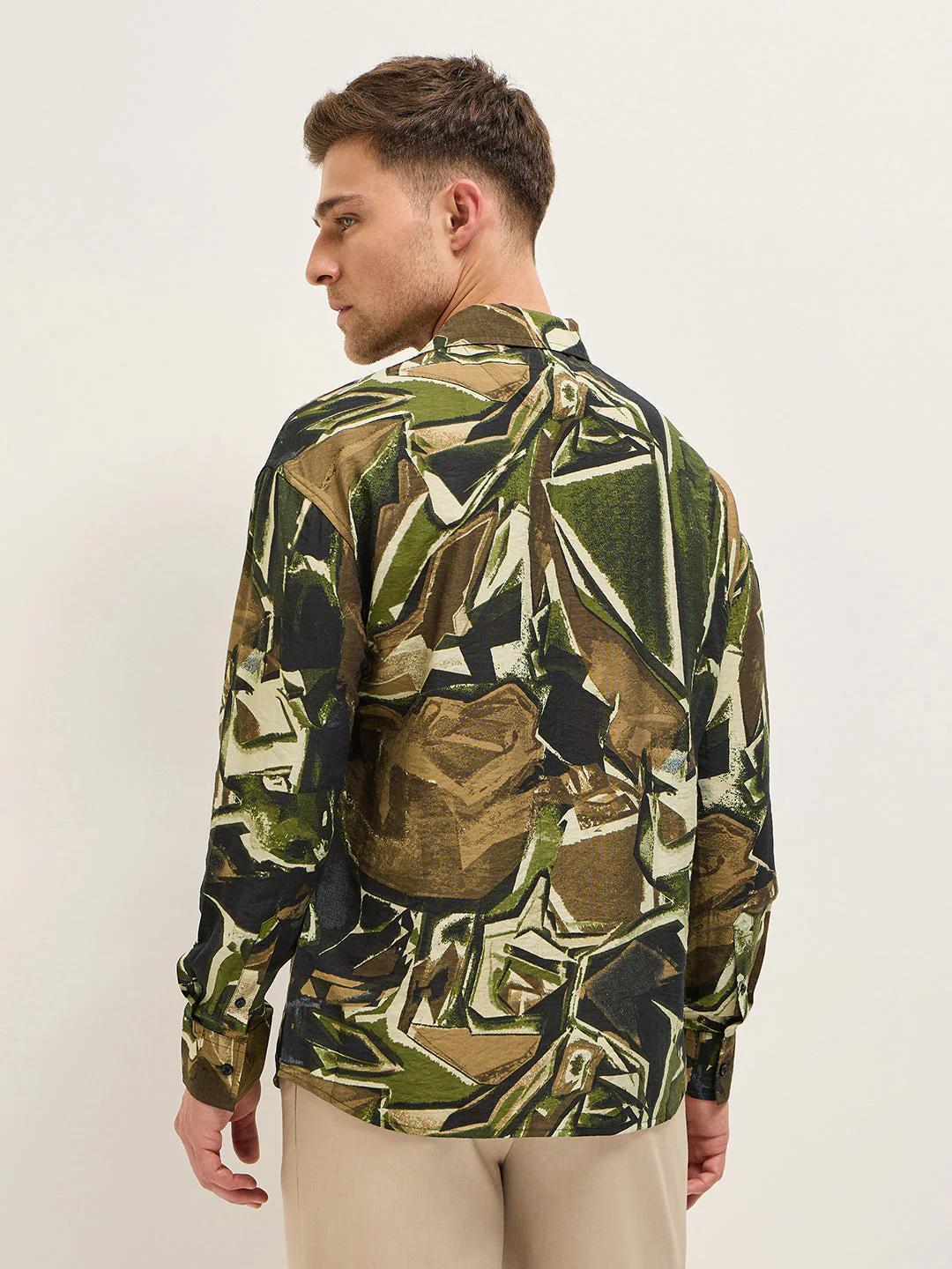 Men Multi-Color abstract foliage-inspired Print Relax Fit Overshirt - Image 2