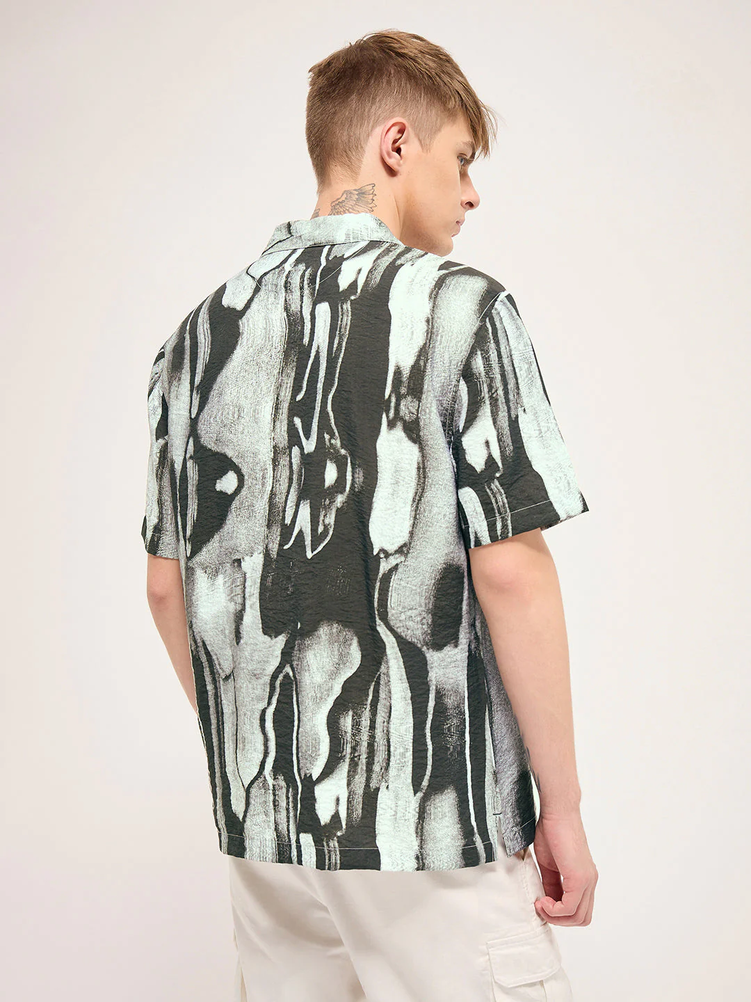 Men Multi-Color Abstract Print Regular Fit Casual Shirt - Image 2