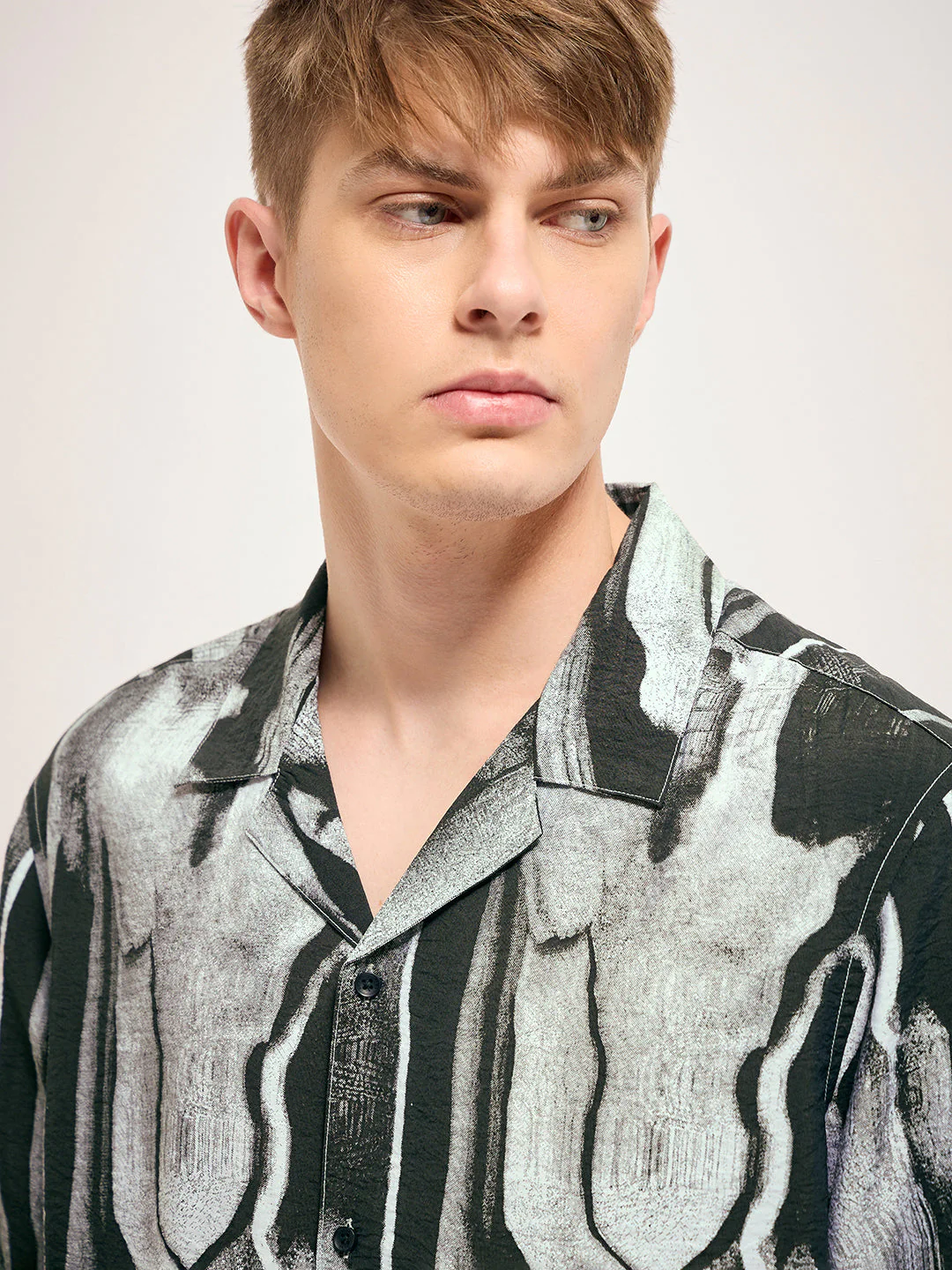 Men Multi-Color Abstract Print Regular Fit Casual Shirt - Image 4