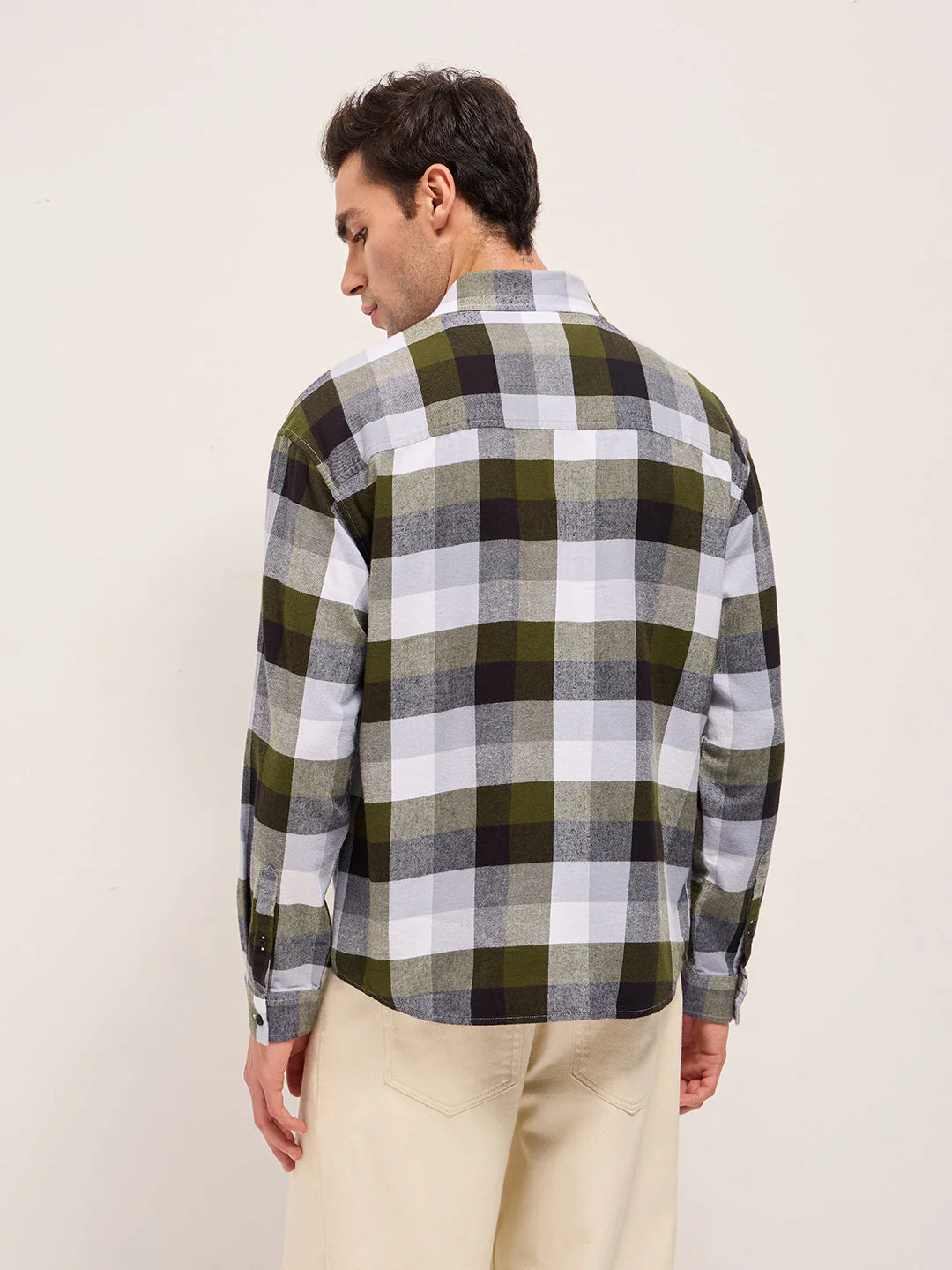 Men Multi-Color Buffalo Checked Design Relaxed Fit Flannel Overshirt - Image 2