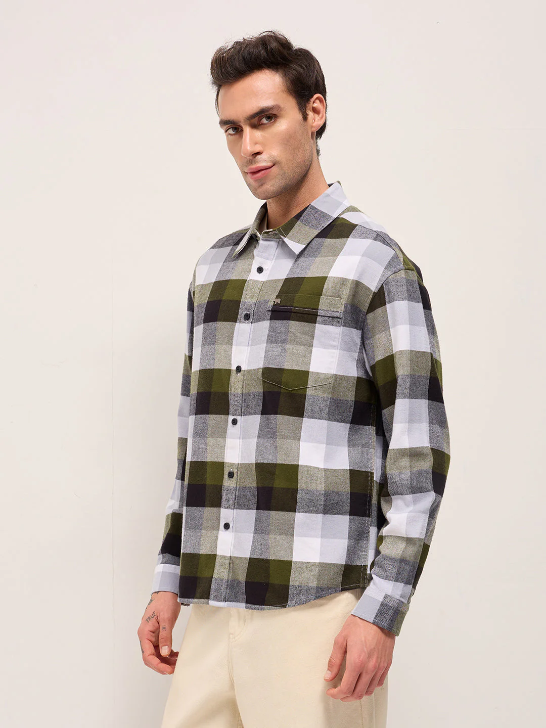 Men Multi-Color Buffalo Checked Design Relaxed Fit Flannel Overshirt - Image 3