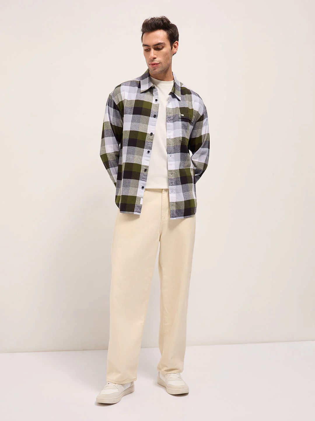 Men Multi-Color Buffalo Checked Design Relaxed Fit Flannel Overshirt - Image 4