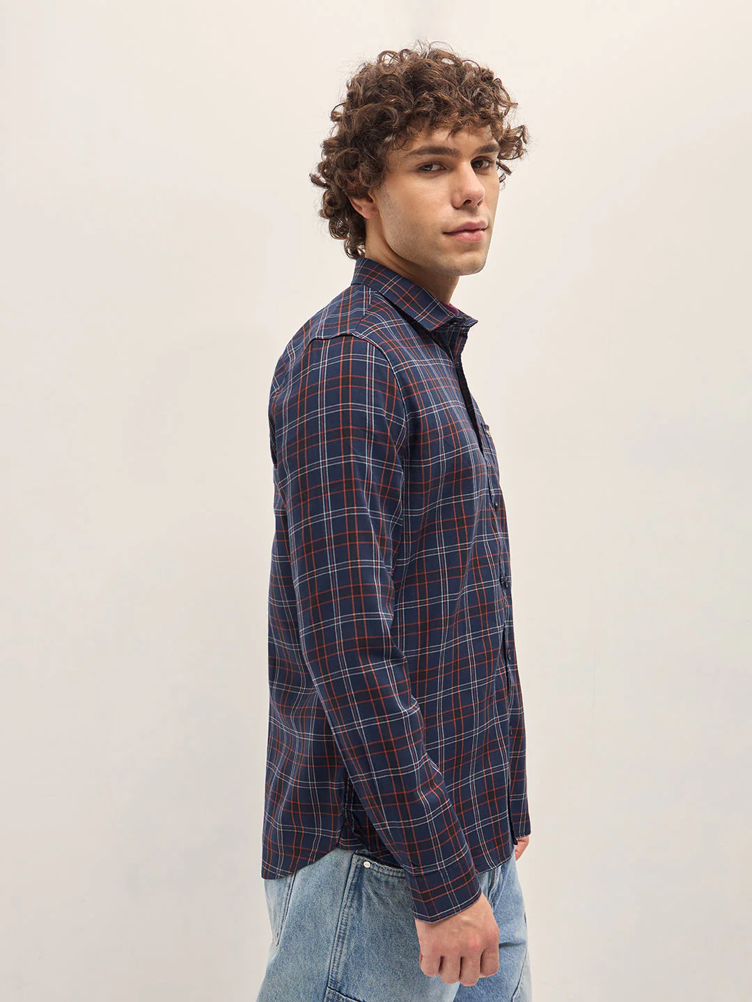 Men Multi-Color Checked Slim Fit Casual Shirt - Image 3