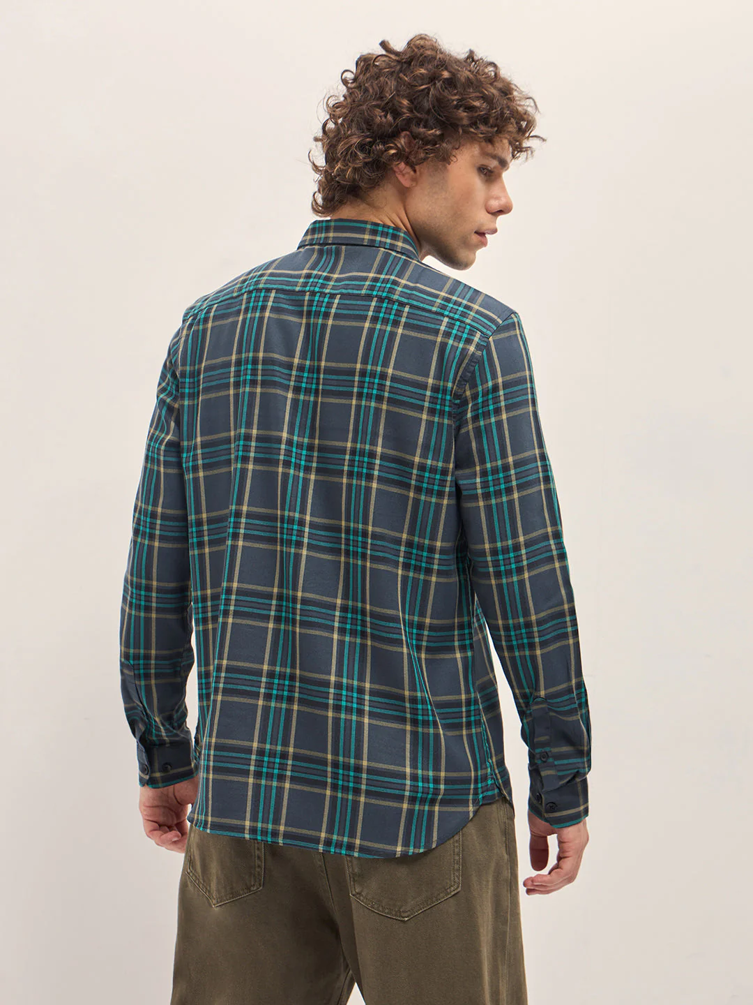 Men Multi-Color Checked Slim Fit Casual Shirt - Image 2