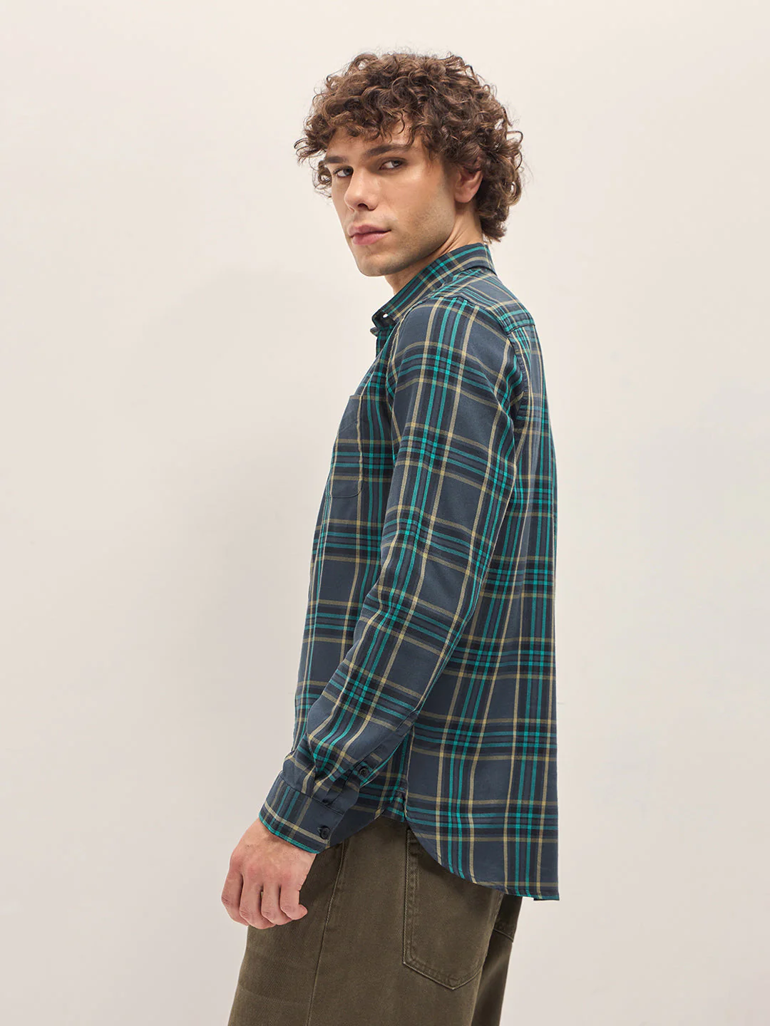 Men Multi-Color Checked Slim Fit Casual Shirt - Image 3