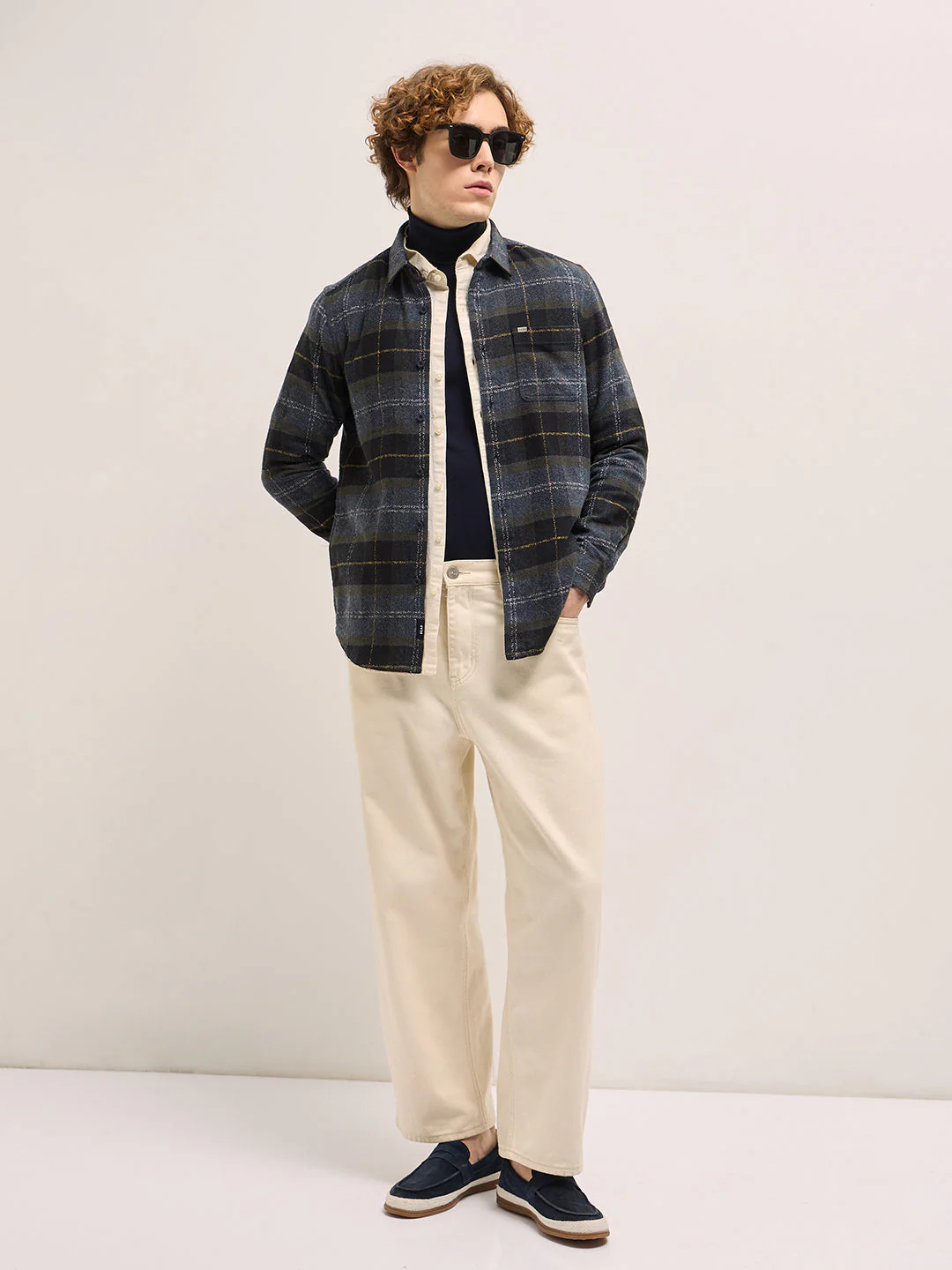 Men Multi-Color Checked Slim Fit Casual Shirt - Image 4
