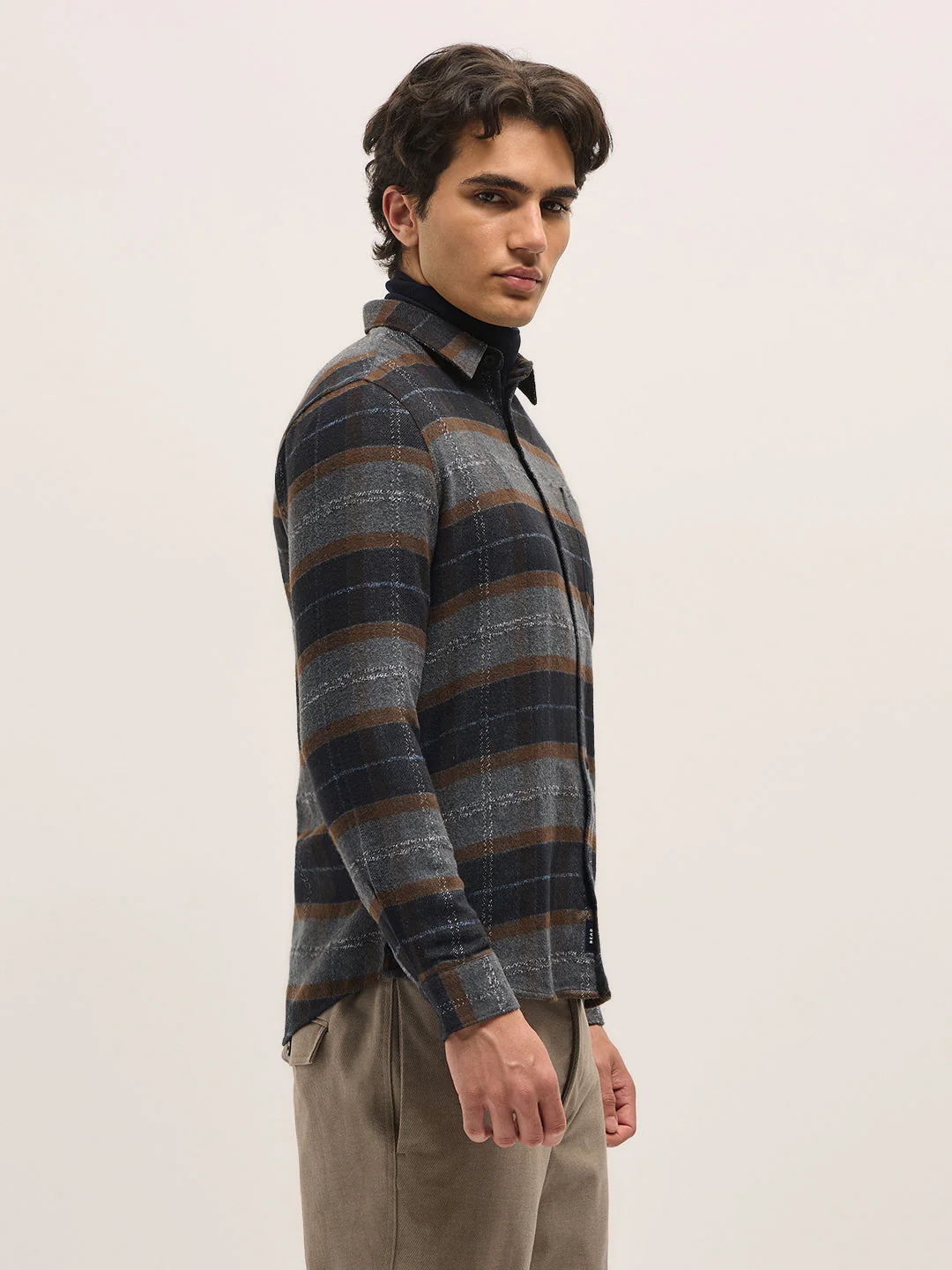 Men Multi-Color Checkered Slim Fit Casual Shirt - Image 3