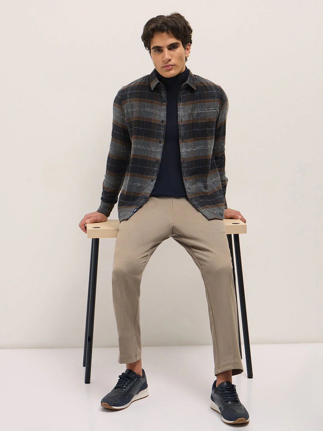 Men Multi-Color Checkered Slim Fit Casual Shirt - Image 4